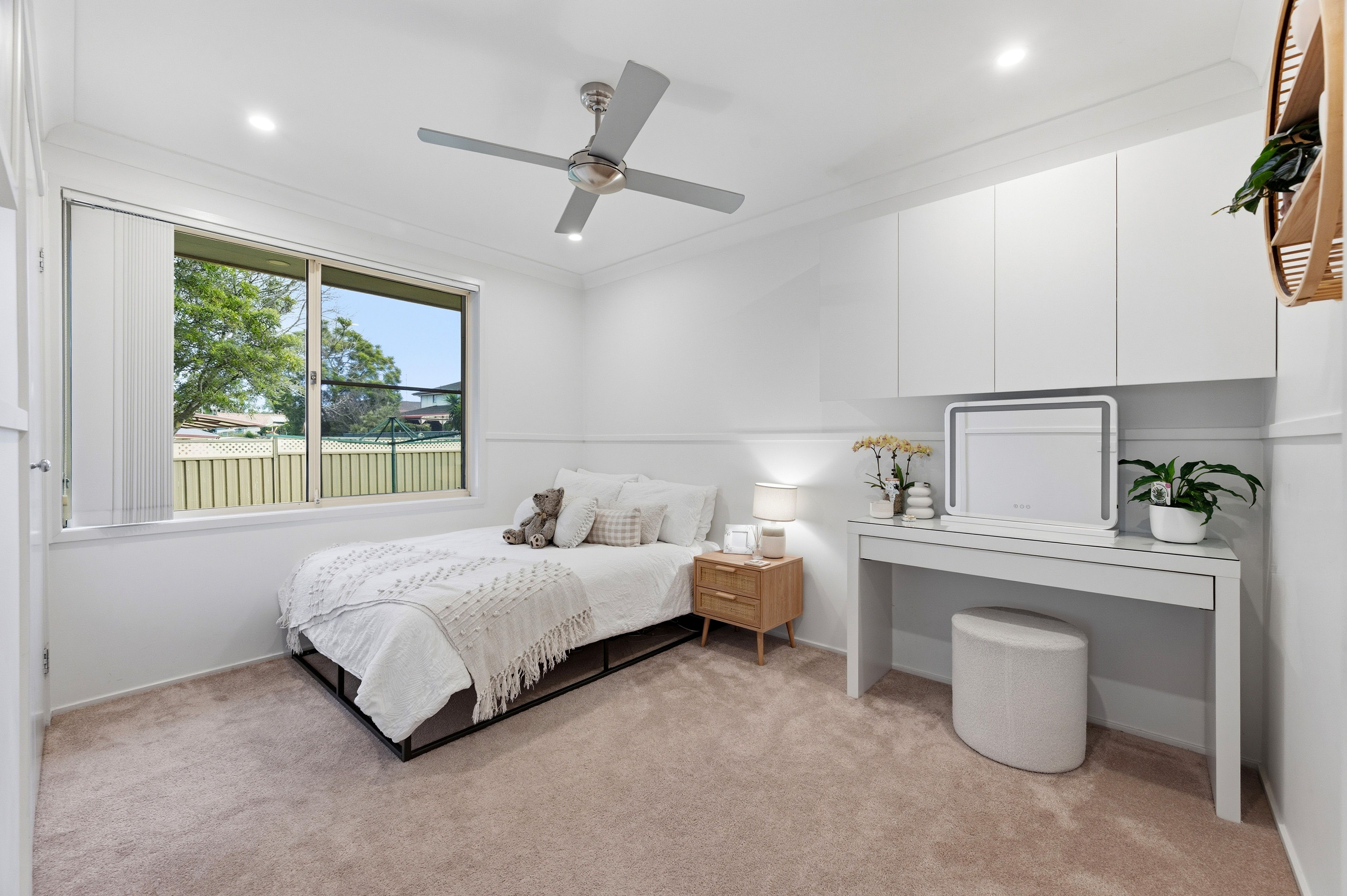 2 Lang Place, Glenmore Park, NSW