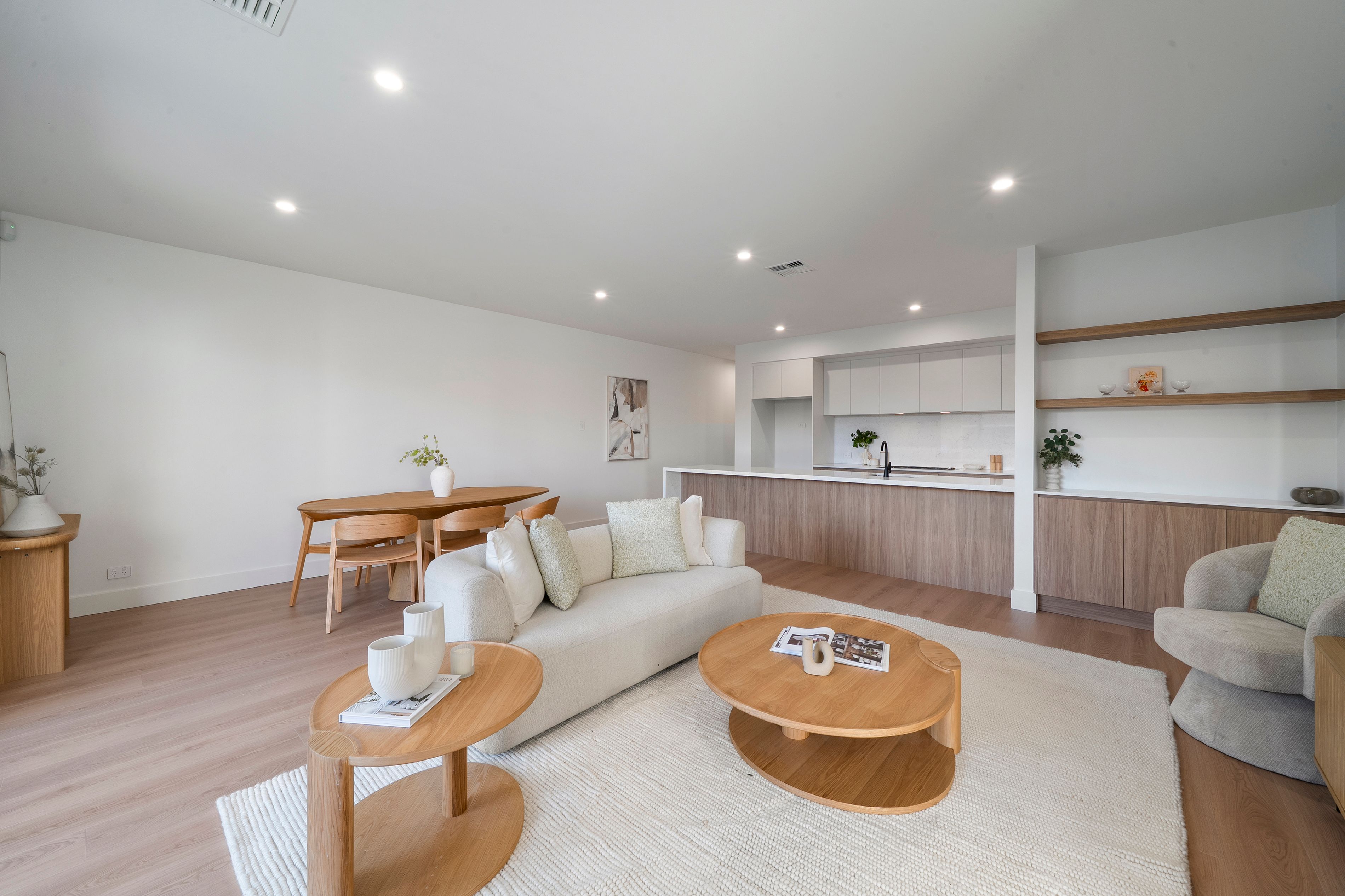 1-3/6 Paul Street — photo 4 of 17