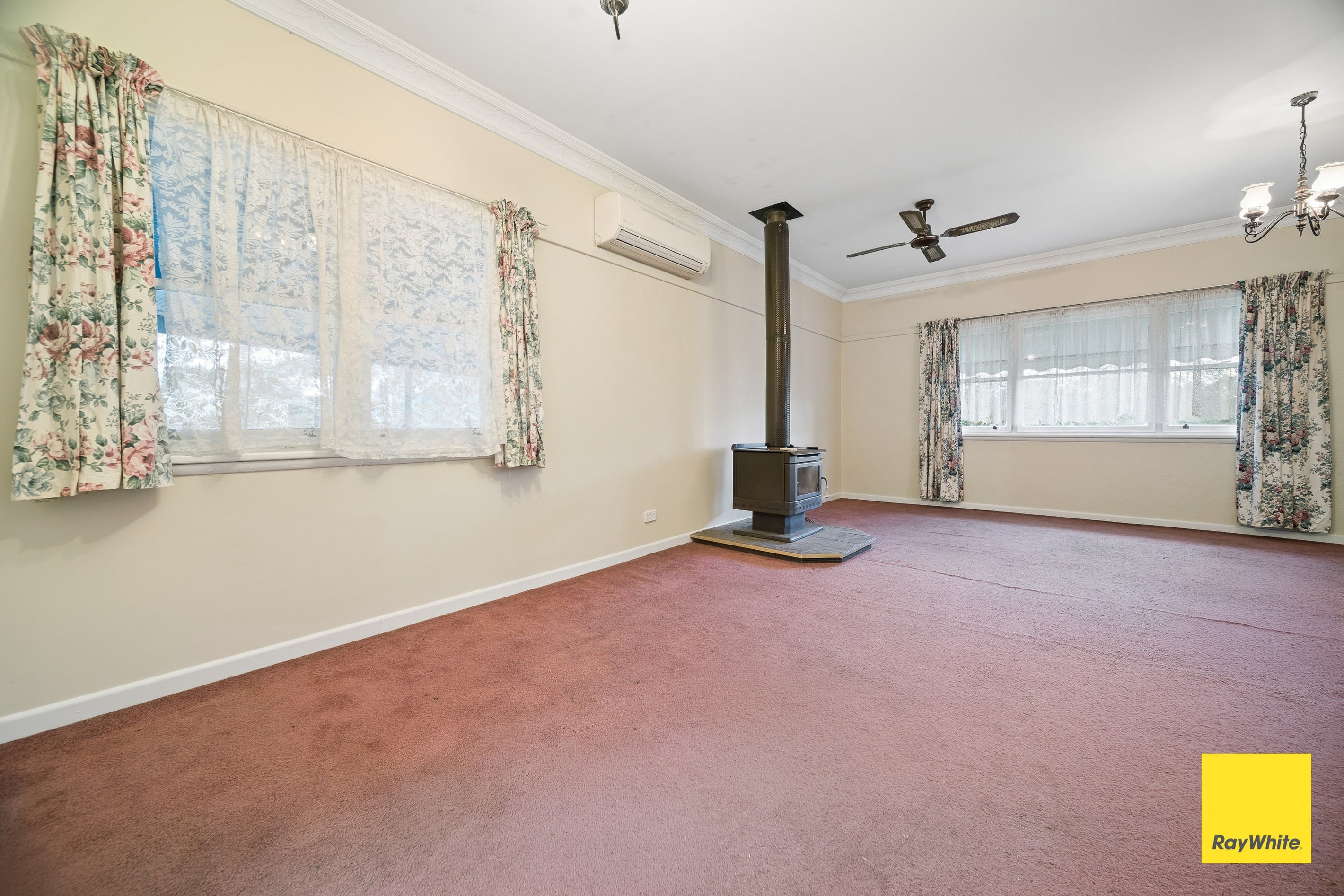 10 Caldwell Street, Heathcote, VIC 3523