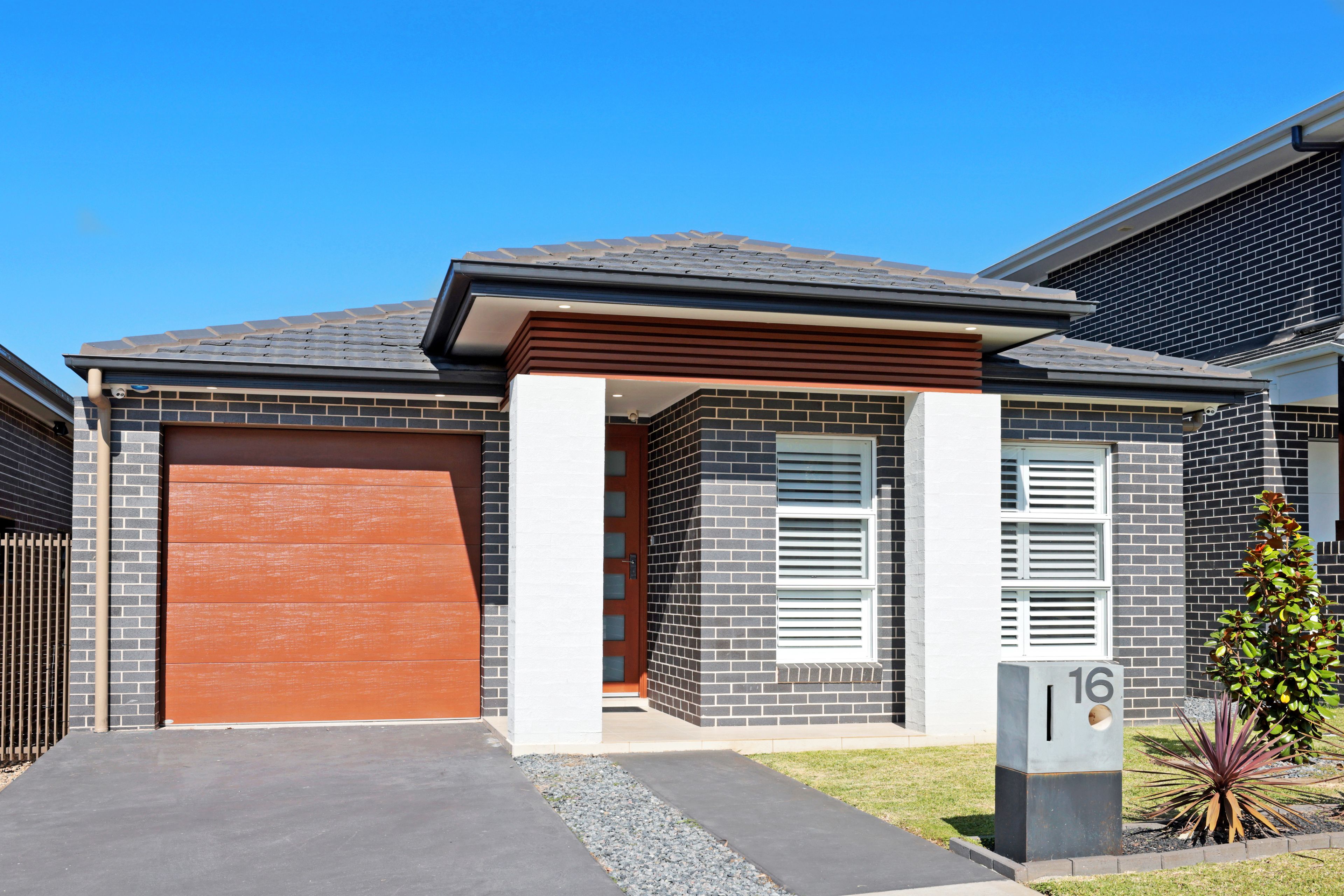 16 Argent Street, JORDAN SPRINGS, NSW 2747