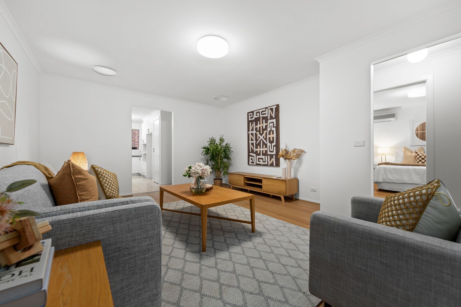 12 Heatherlea Court — photo 5 of 16