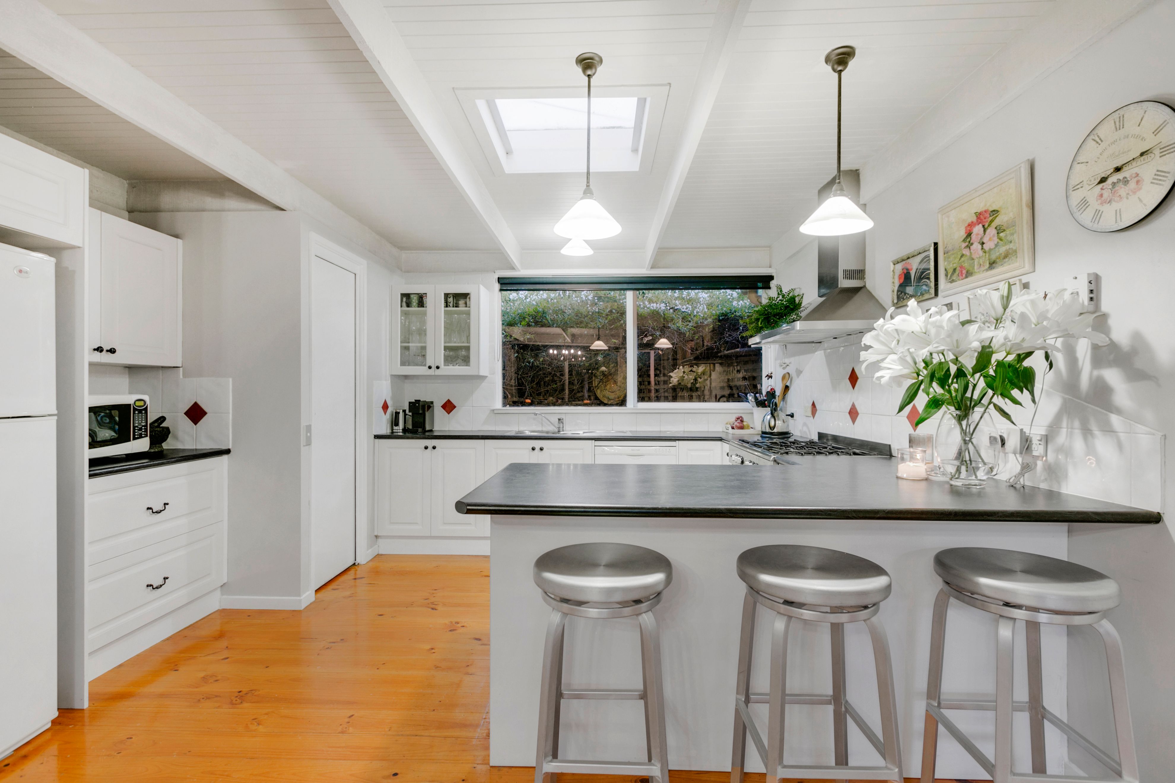 16 Lawson Avenue, Frankston South, VIC 3199