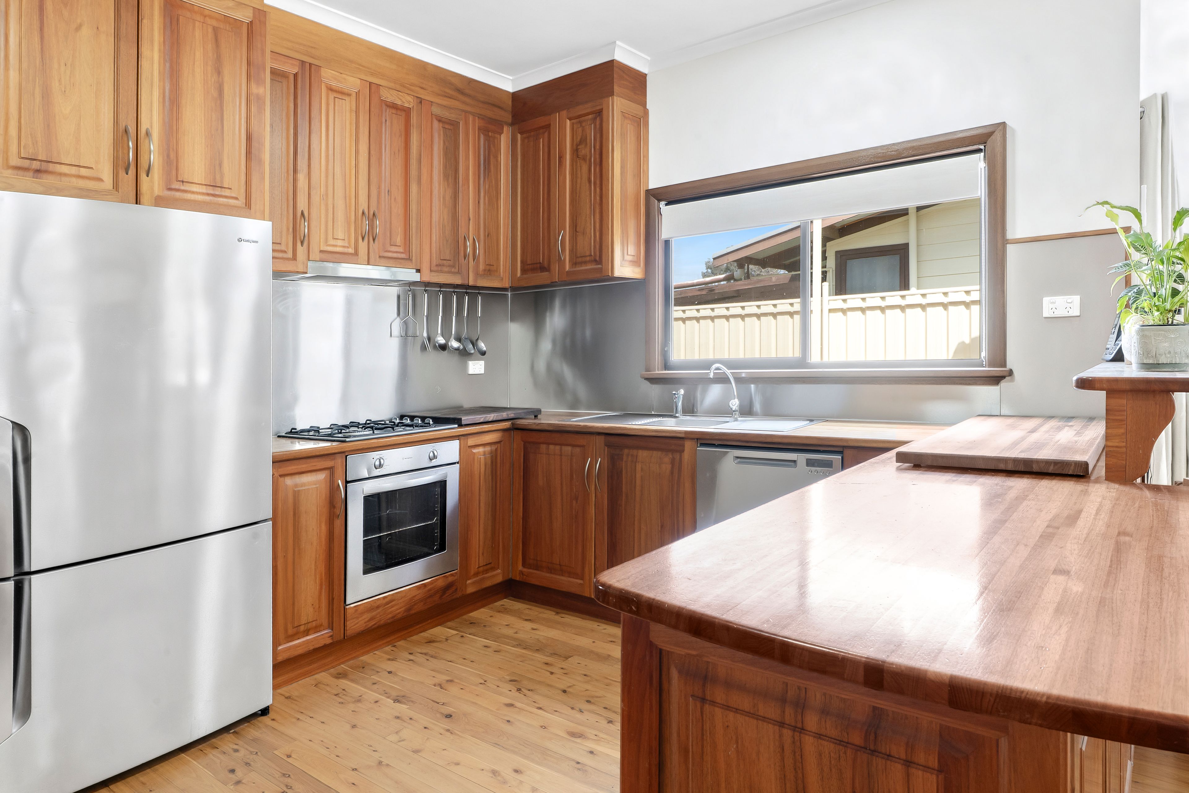 61 Murtho Street — photo 3 of 12
