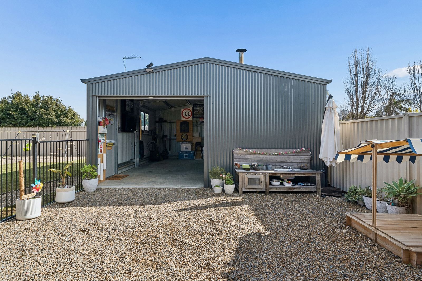 11 Jean Claude Avenue — photo 18 of 21