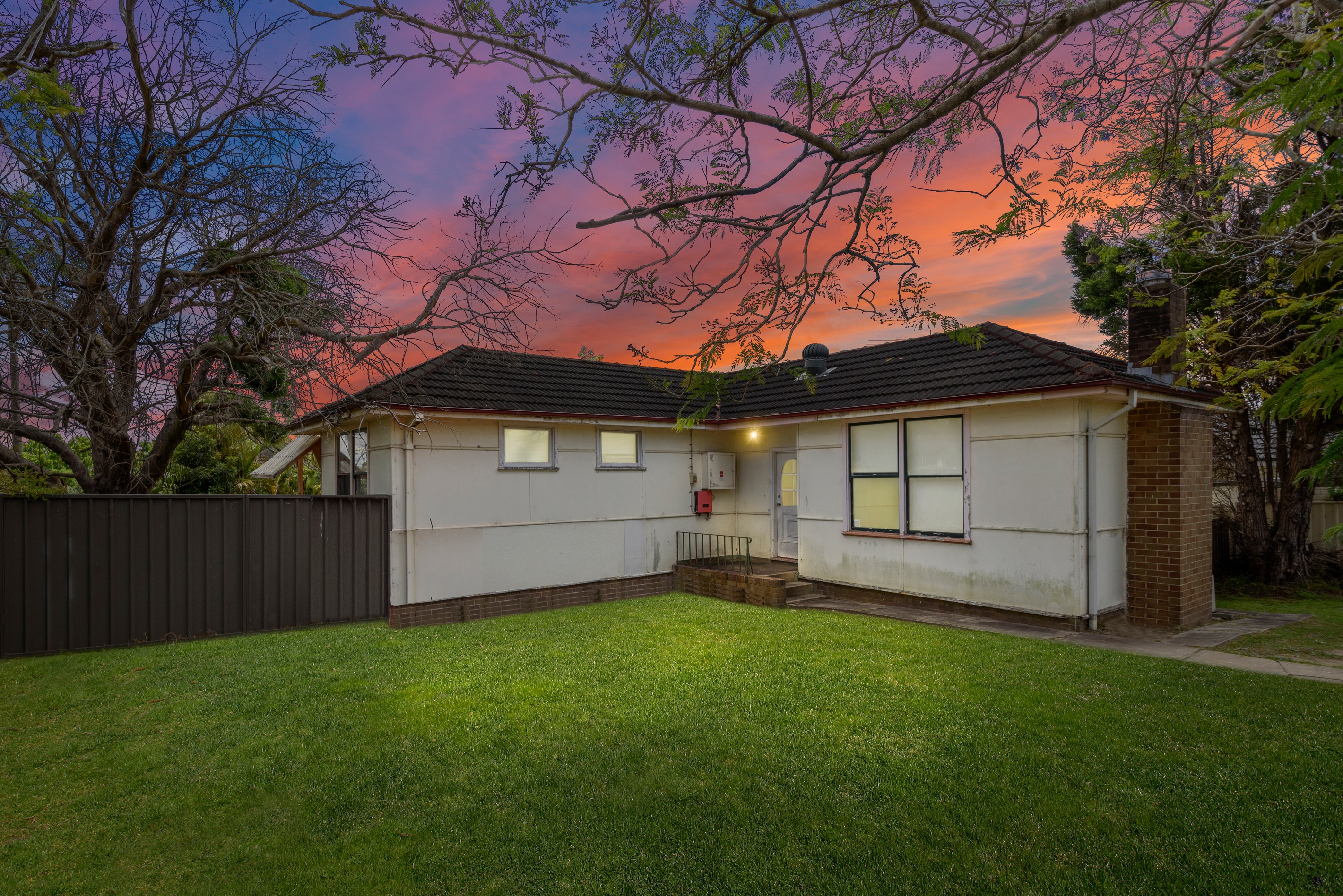 15 Glenn Avenue, Northmead, NSW 2152