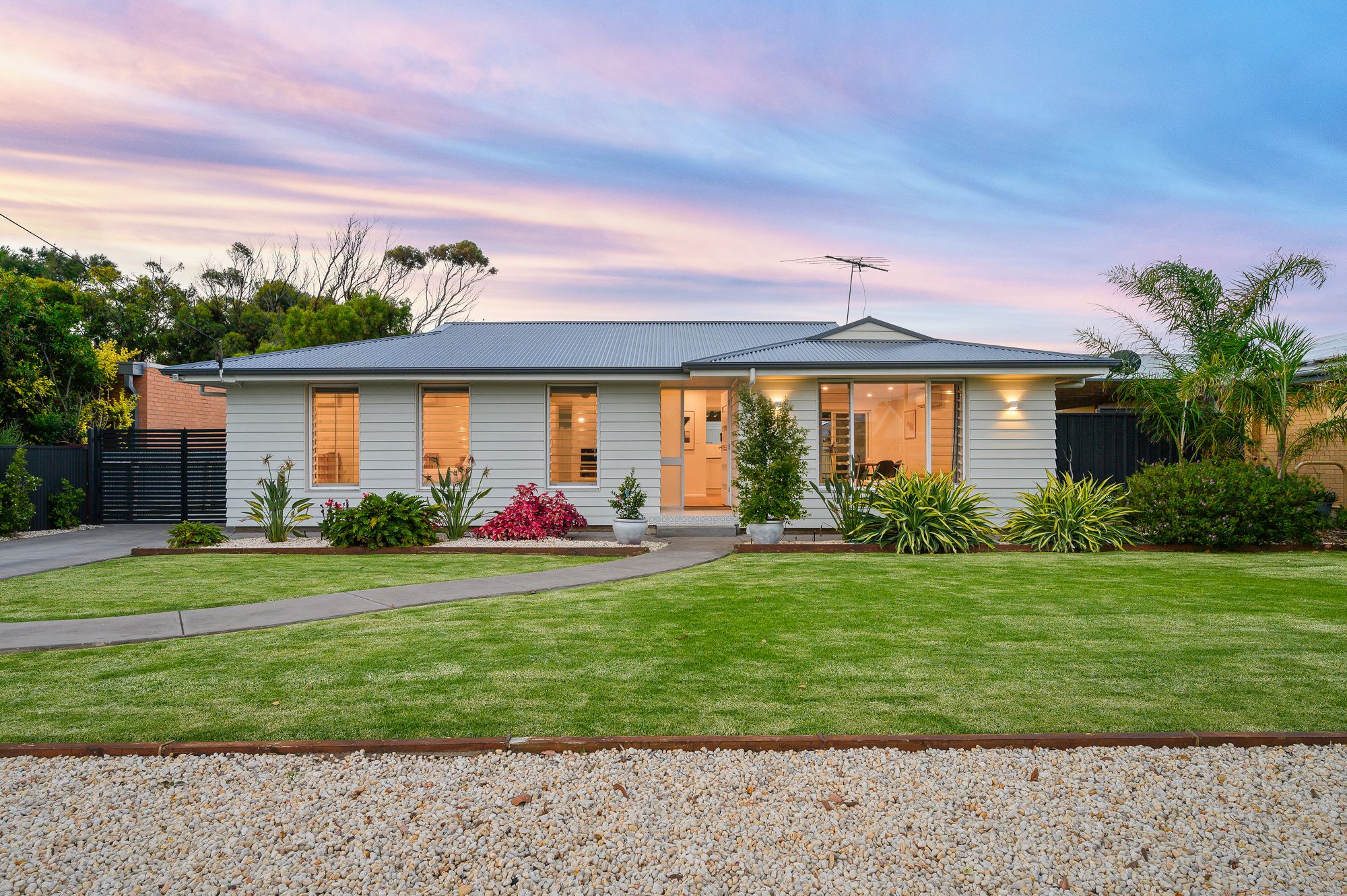 23 Kalgoorlie Avenue, Port Noarlunga South SA 5167