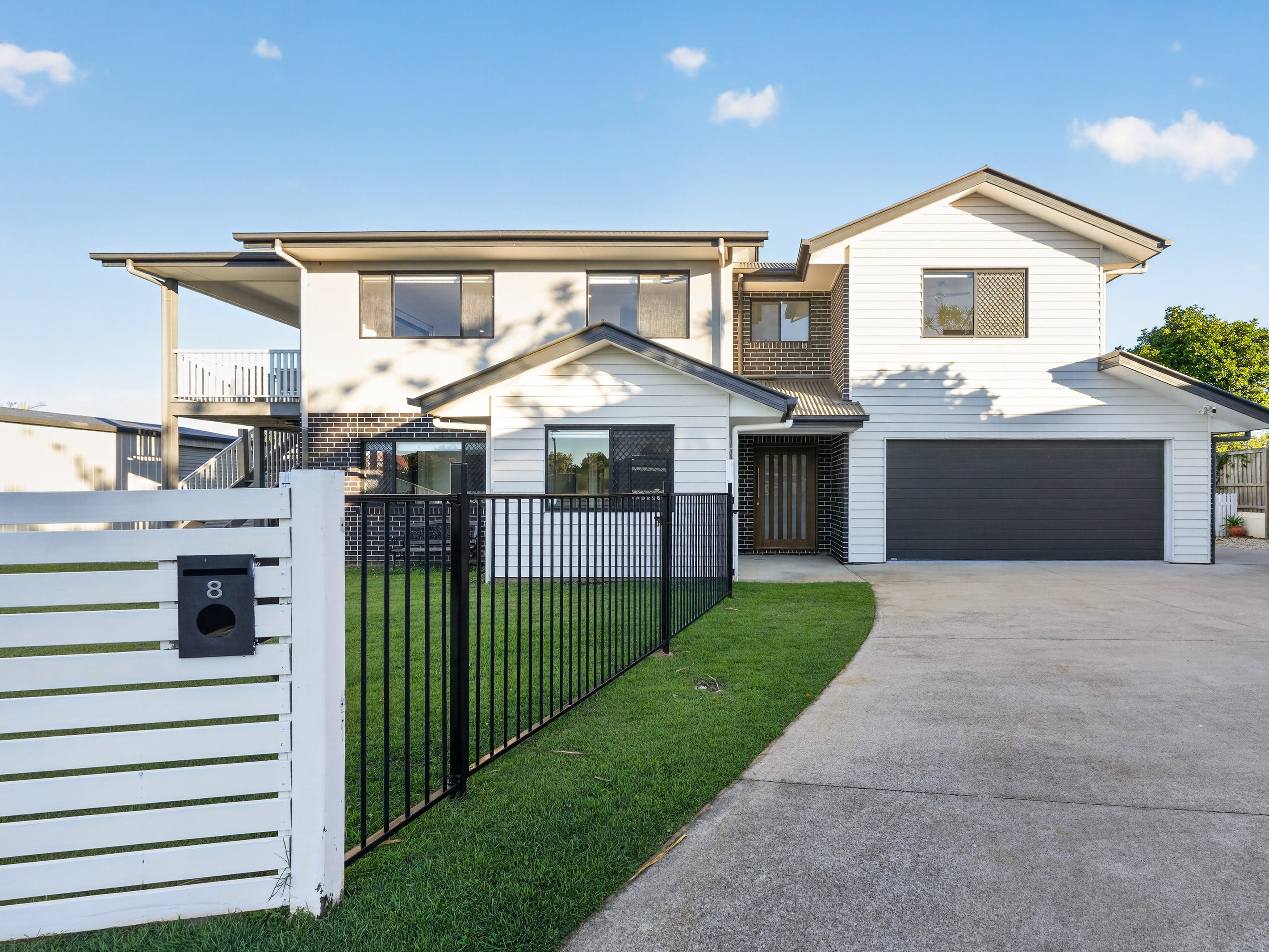 8 Bronze Court, Griffin, QLD 4503