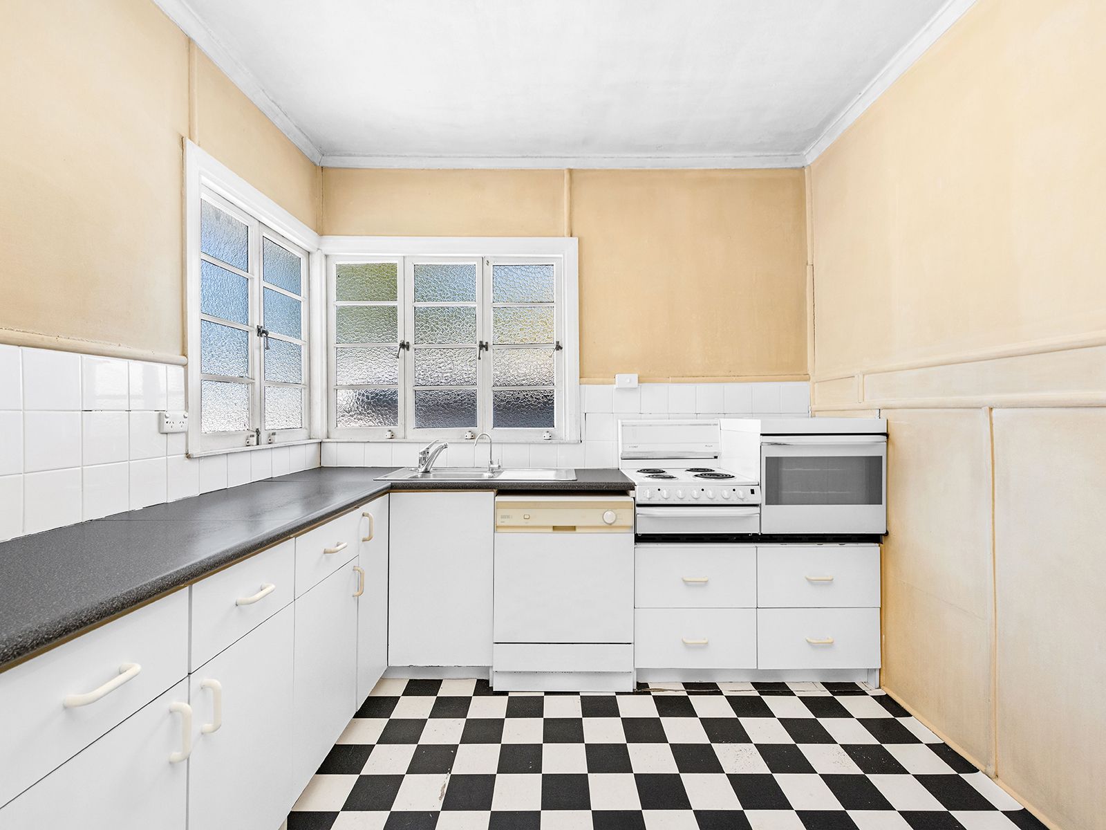 40 Walker Street, Corinda, QLD 4075