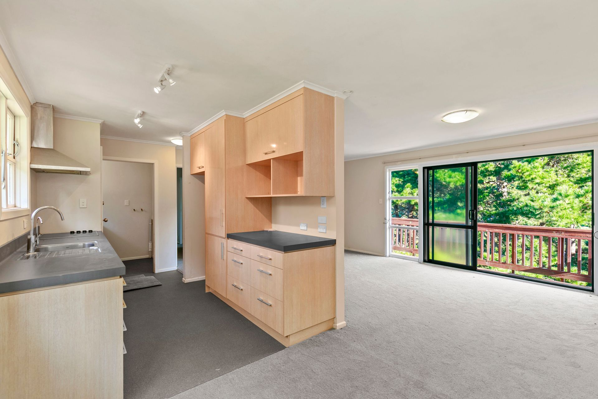 2 Amos Way, Kingston, Wellington City