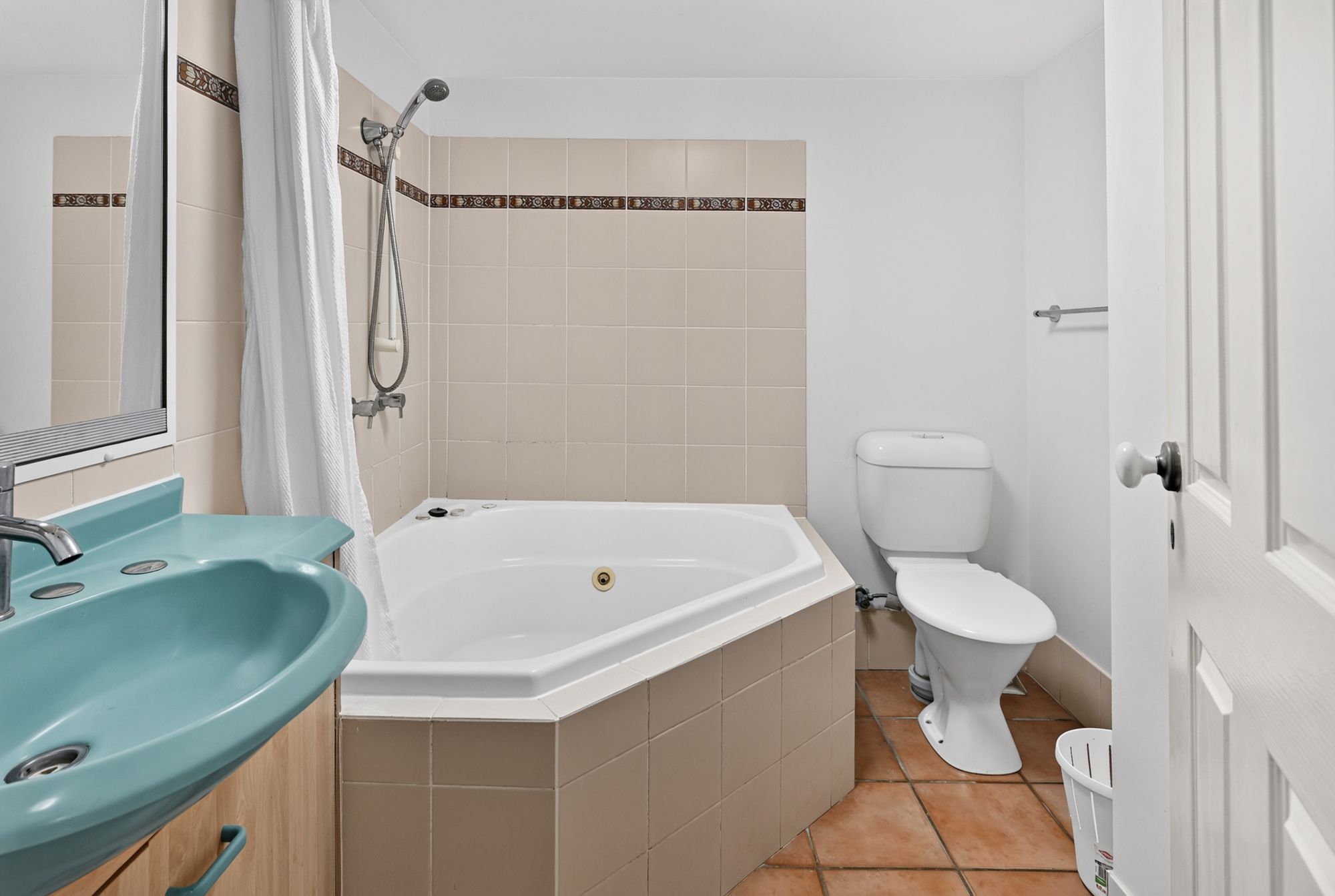 24/49-53 Peninsular Drive — photo 16 of 25