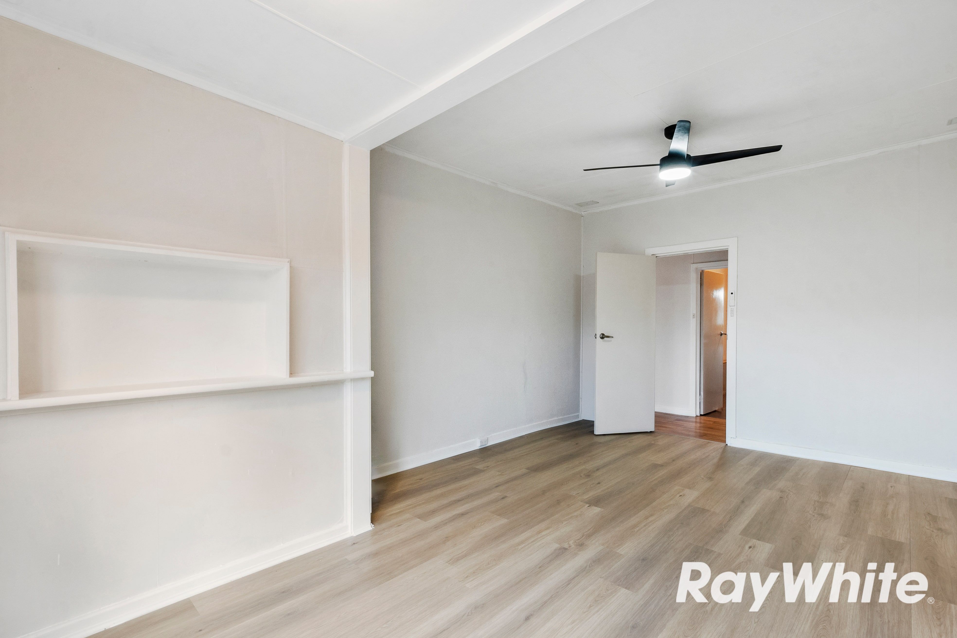 24 Valley Road — photo 12 of 25