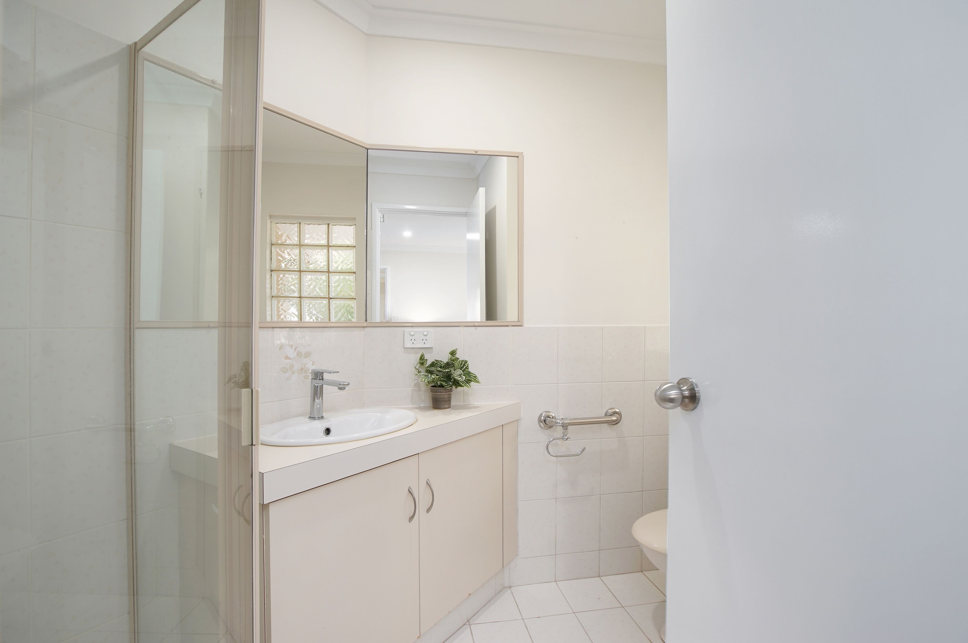 9B Le Souef Drive — photo 20 of 30