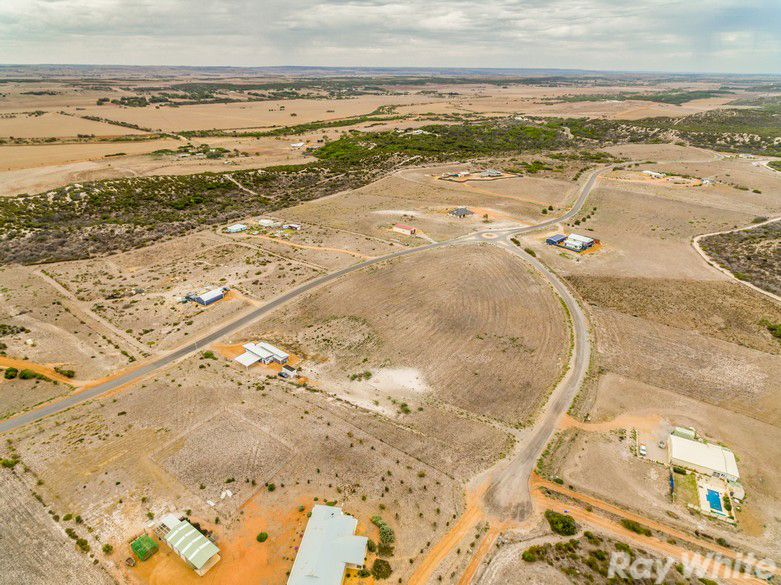 2 Abrolhos Close, Greenough, WA 6532