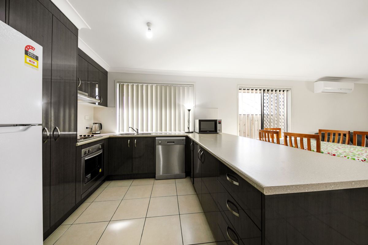 21 Caraway Street, Springfield Lakes, QLD 4300