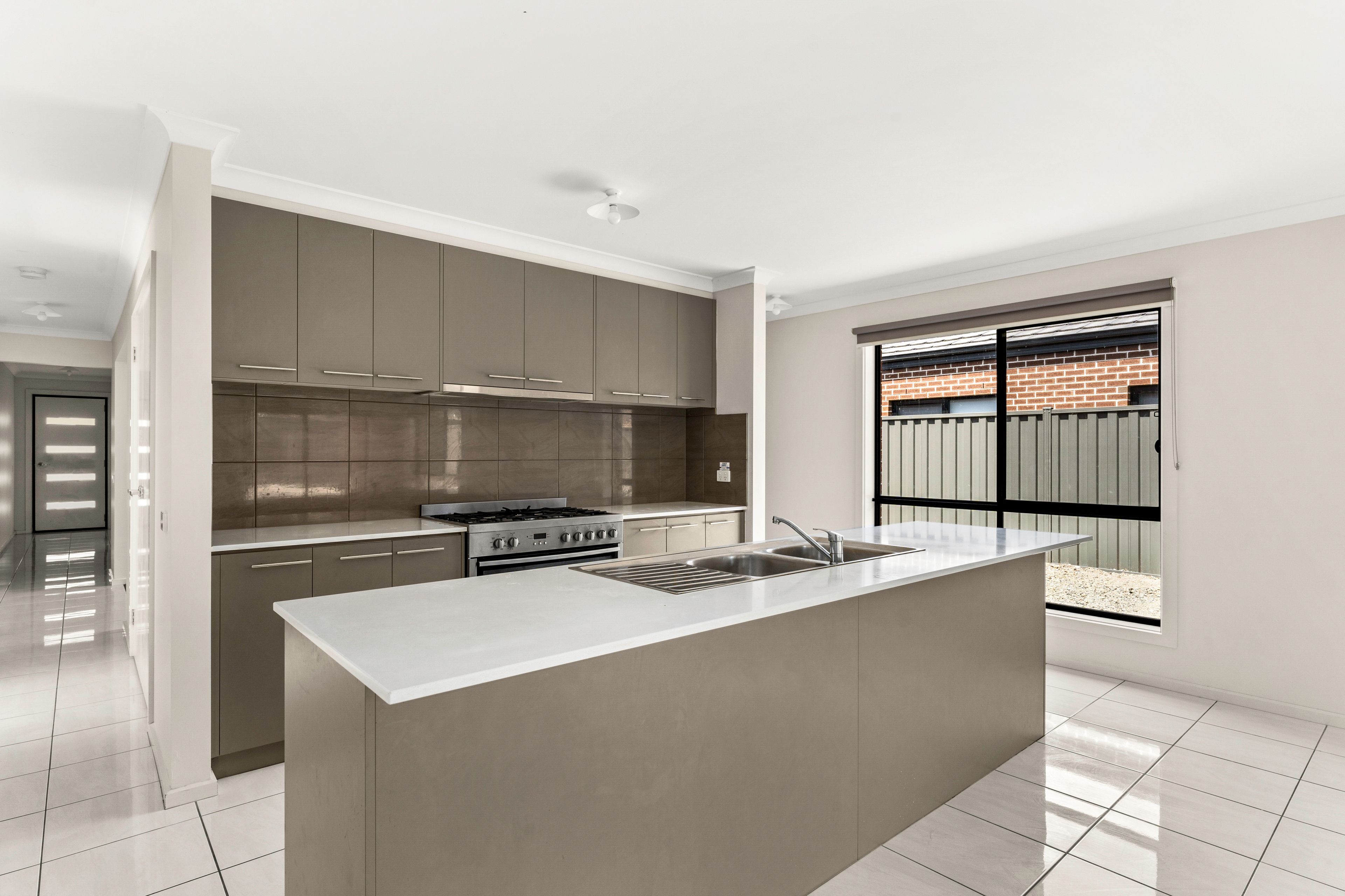 34 Serpells Way, Cranbourne East, VIC 3977