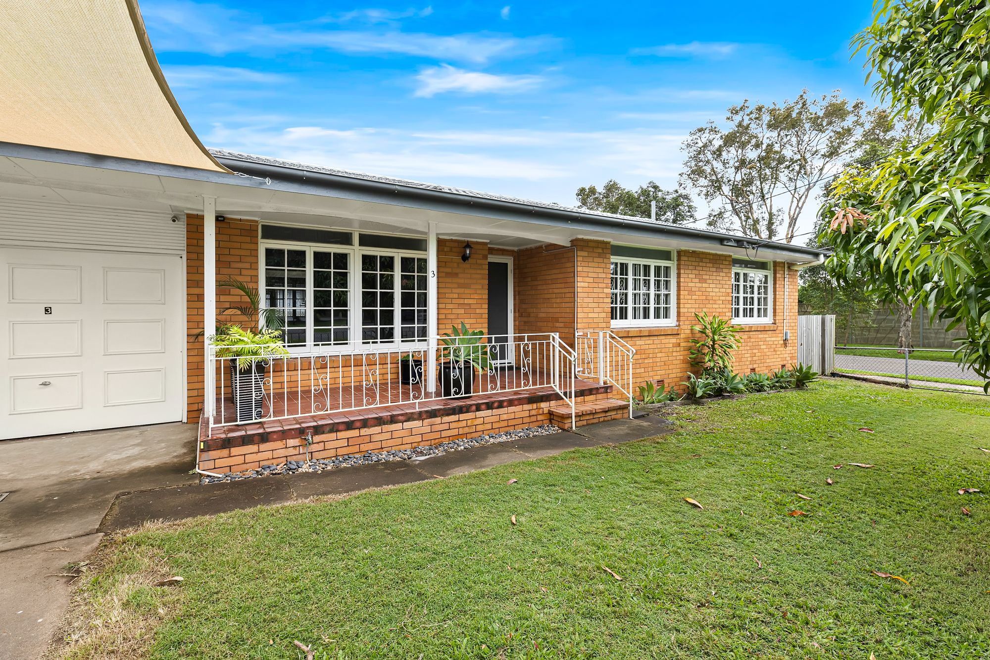 3 Balderstone Street, Corinda, QLD 4075