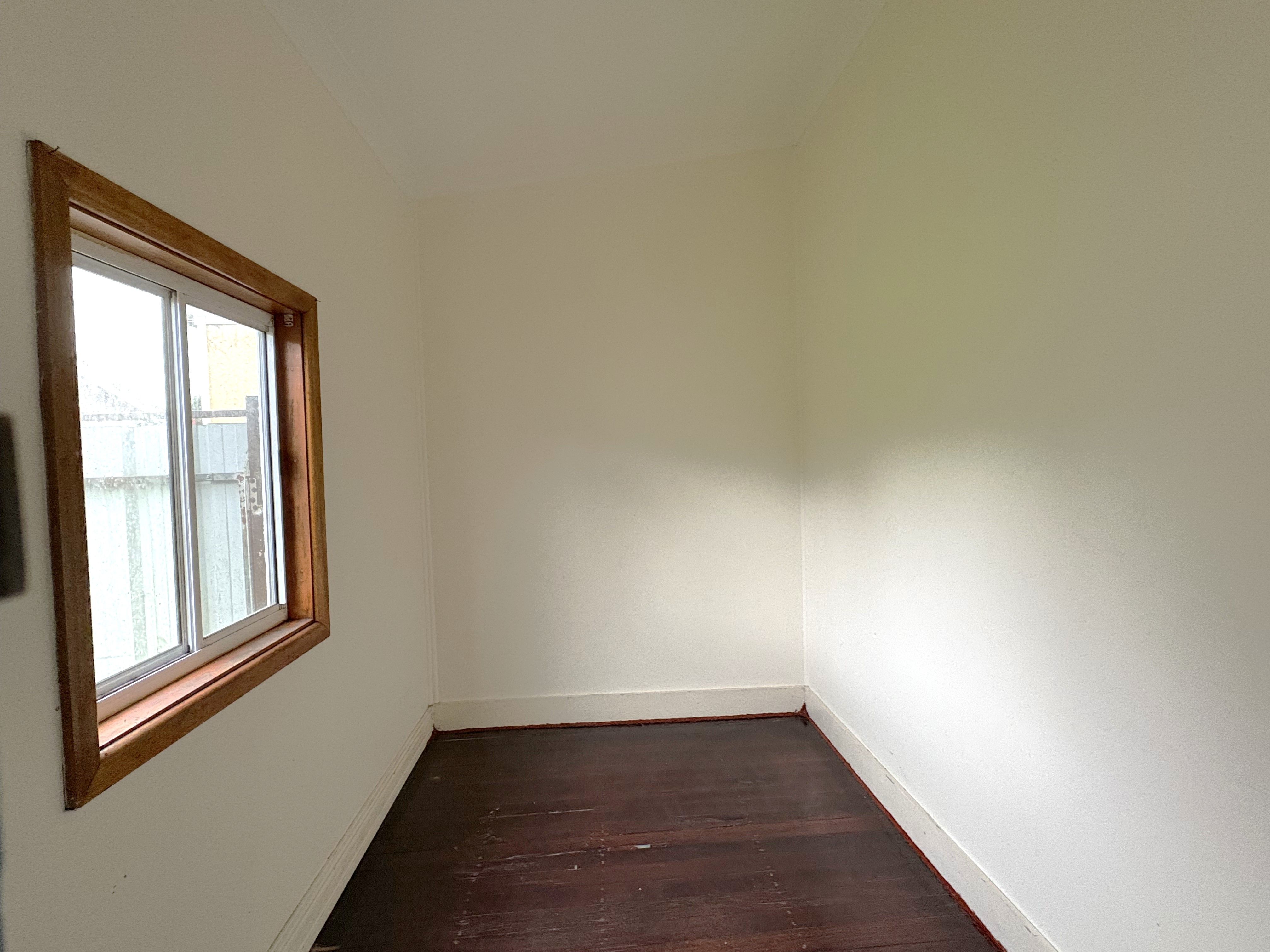 114 Permanent Avenue — photo 8 of 10