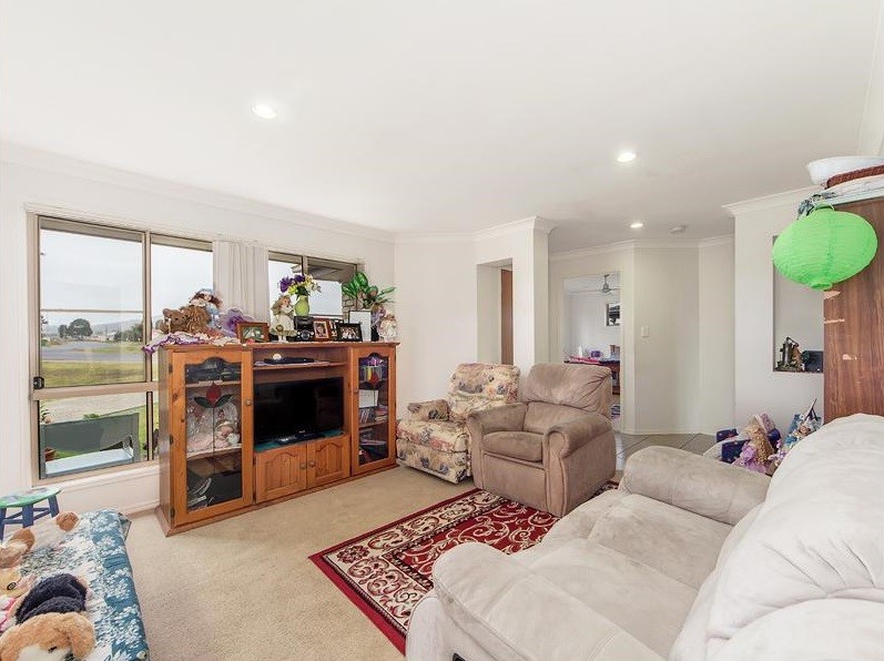 2 Bray Street, Lowood, QLD 4311