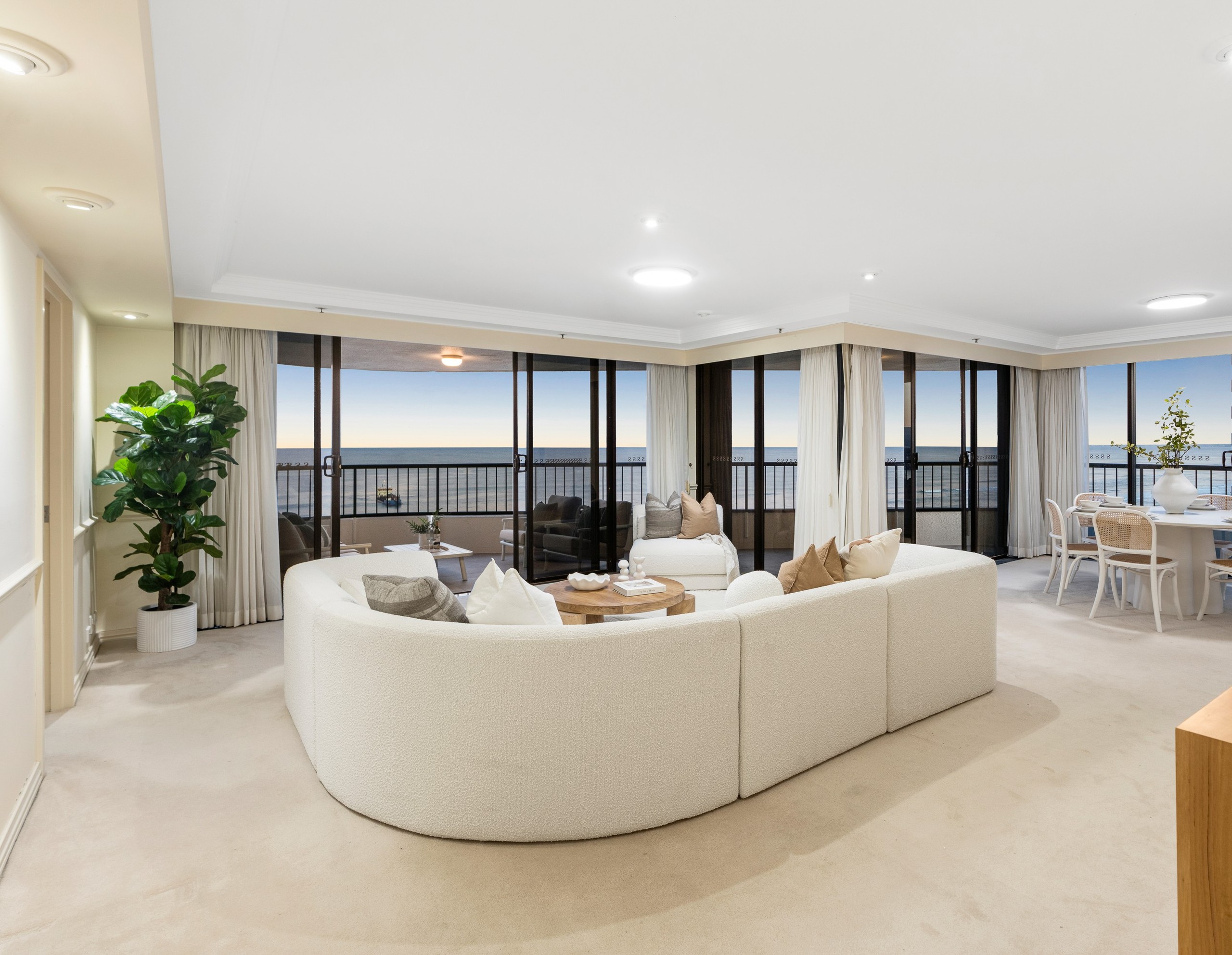 32/3510 Main Beach Parade, Main Beach, QLD 4217