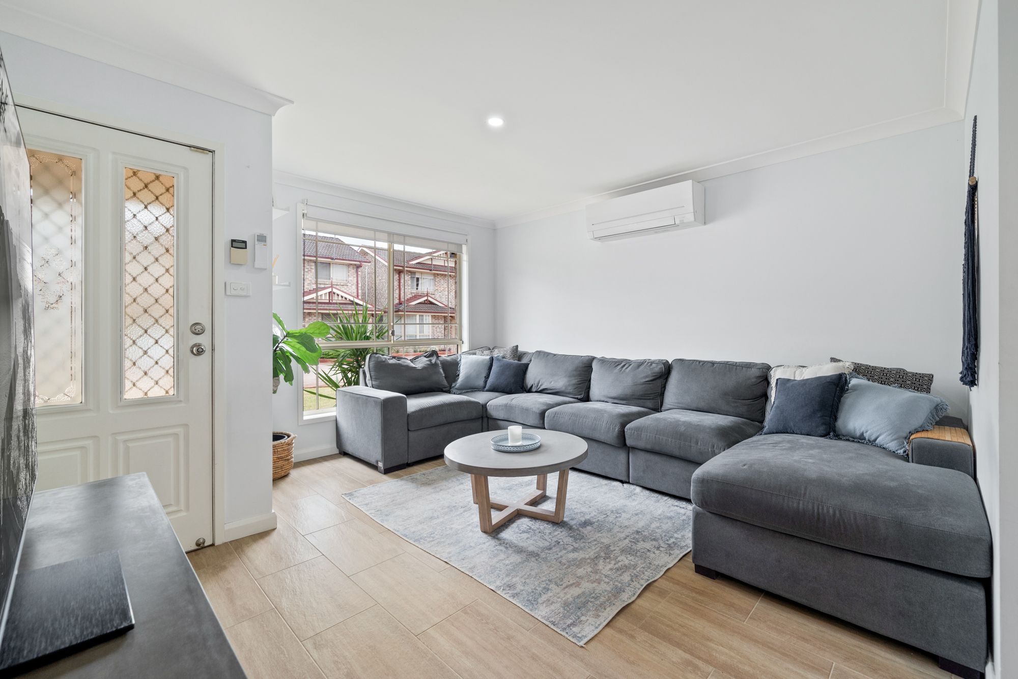 9/5 Gilmore Close, Glenmore Park, NSW 2745