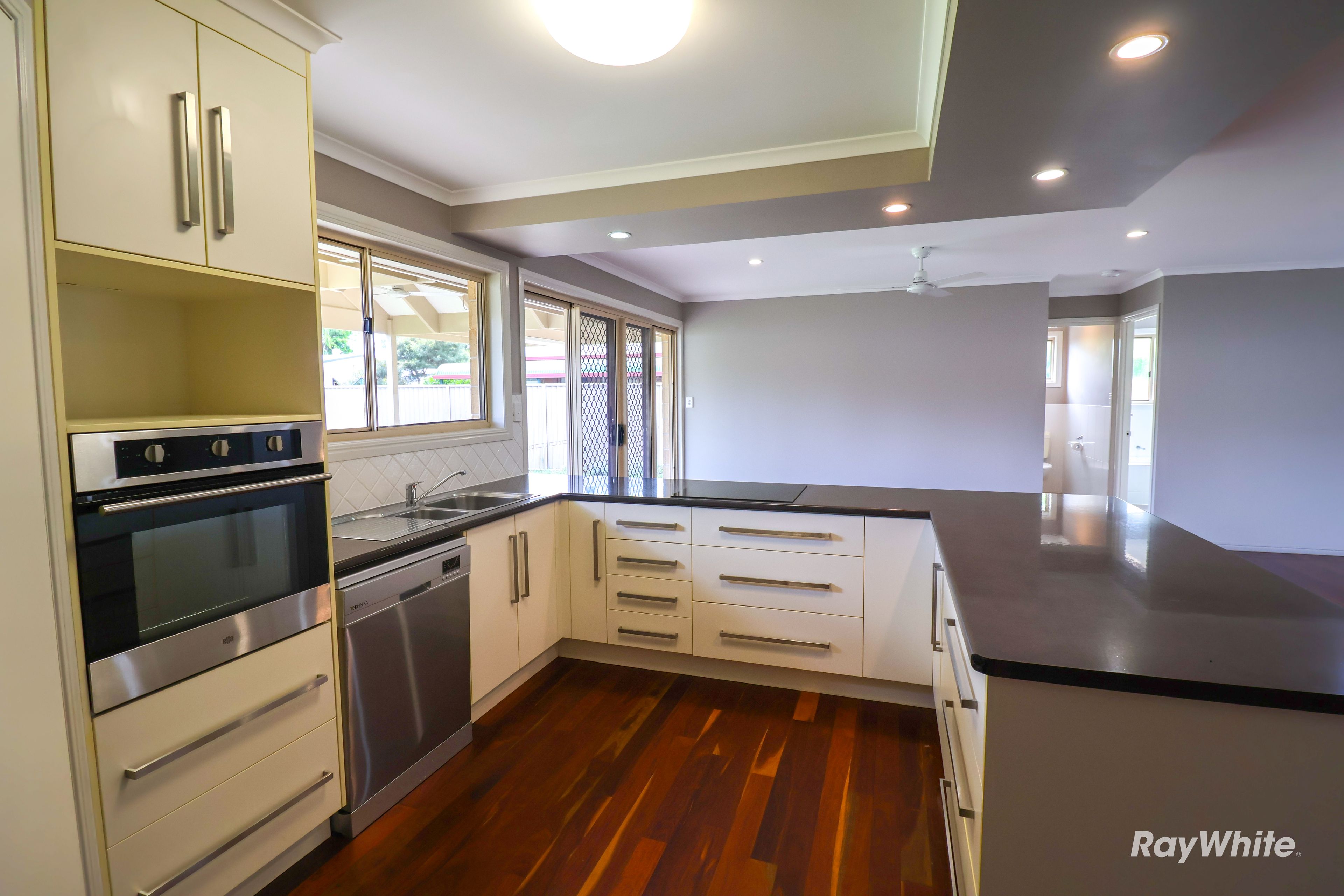 61 Moore Park Road, Moore Park Beach, QLD 4670 Leased House Ray