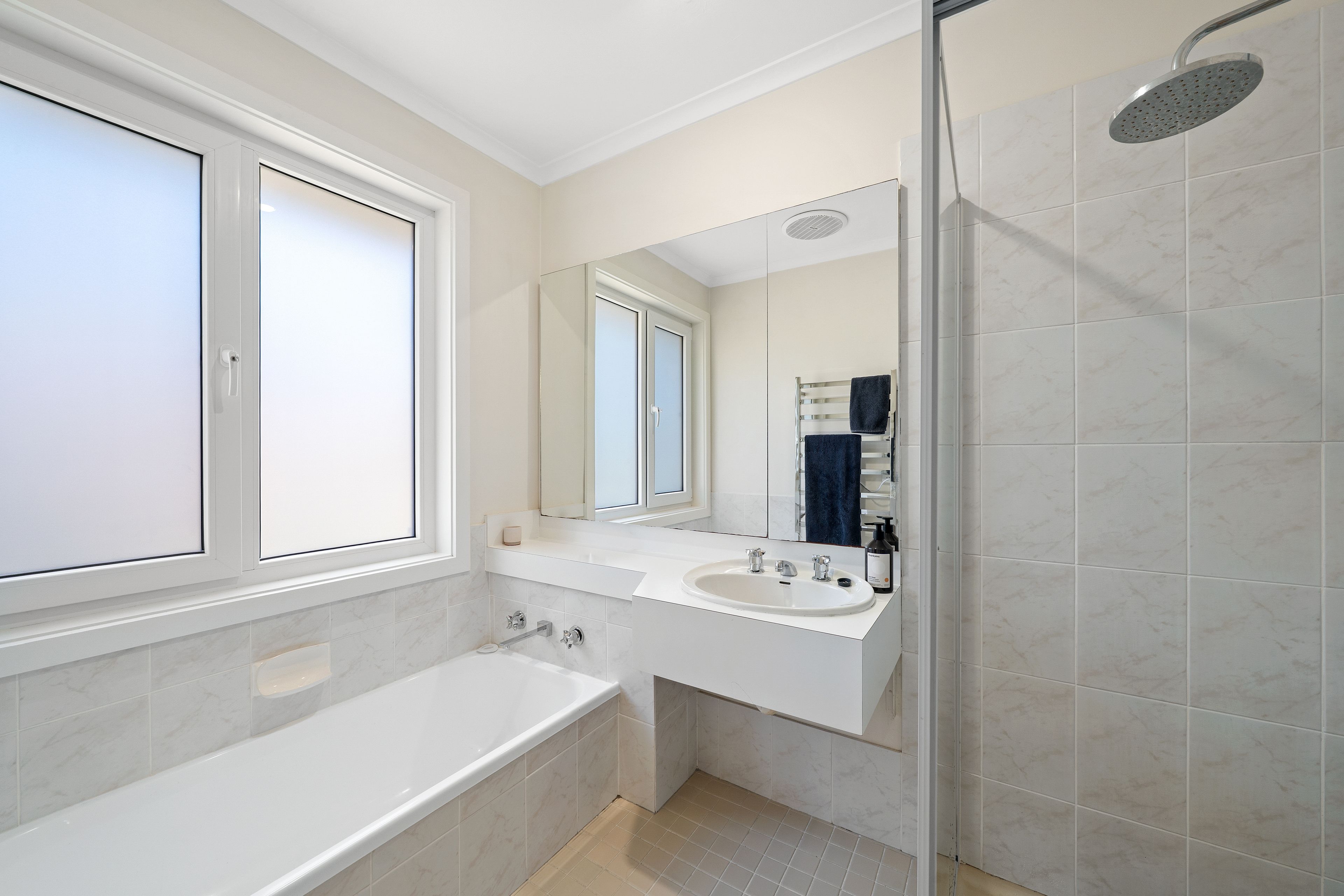 33 Gibbons Street — photo 13 of 22