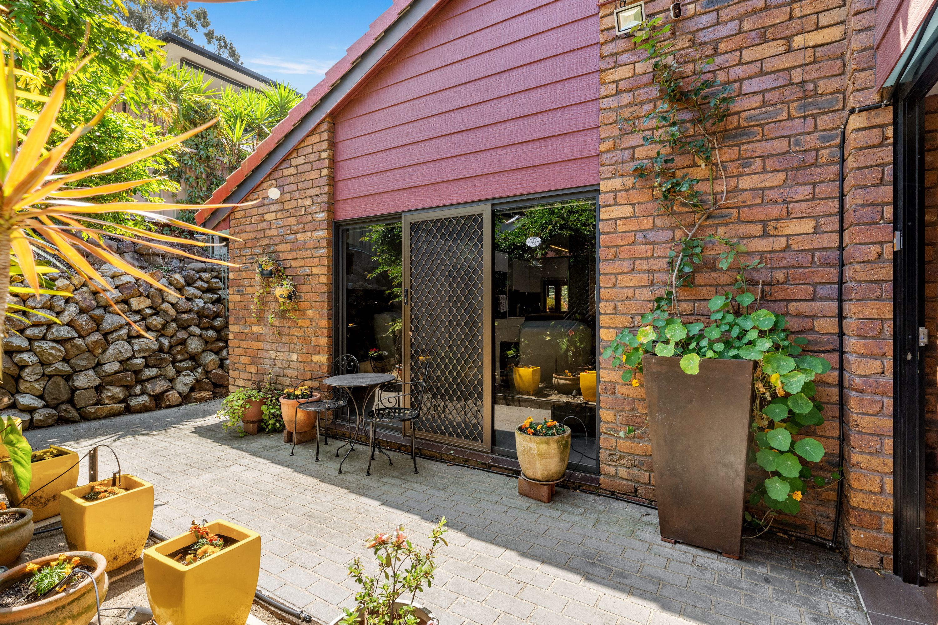 9 Bolgart Court, Elanora, QLD 4221