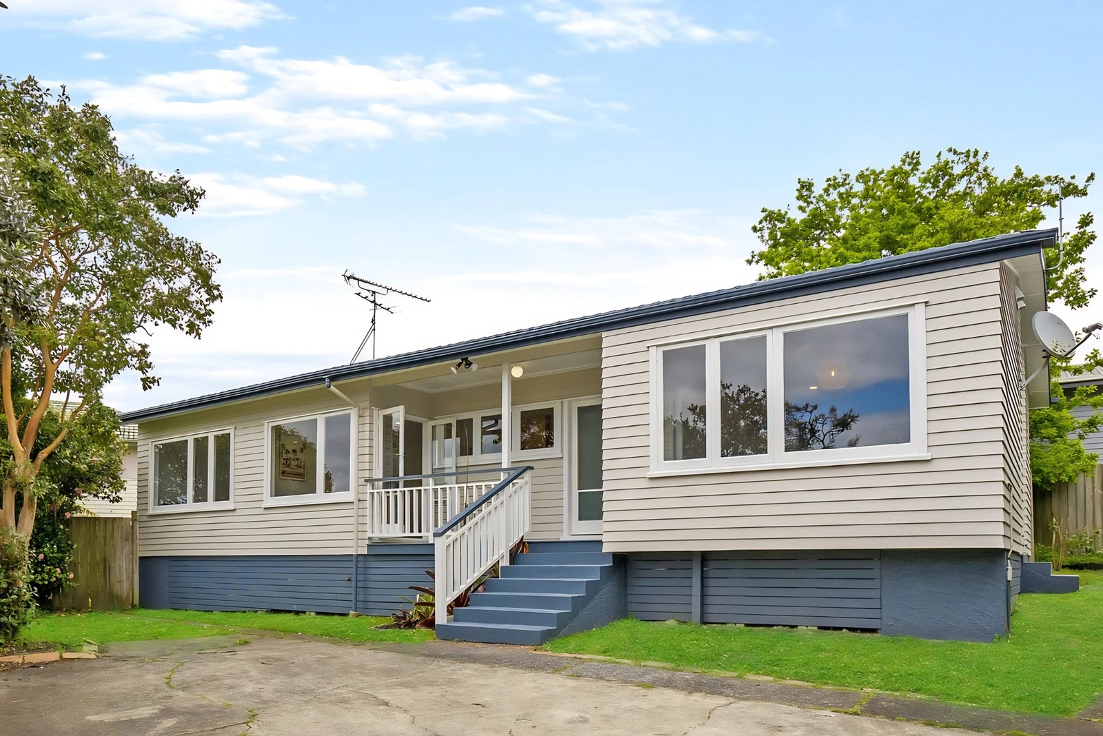 44 Taurus Crescent, Beach Haven, North Shore City