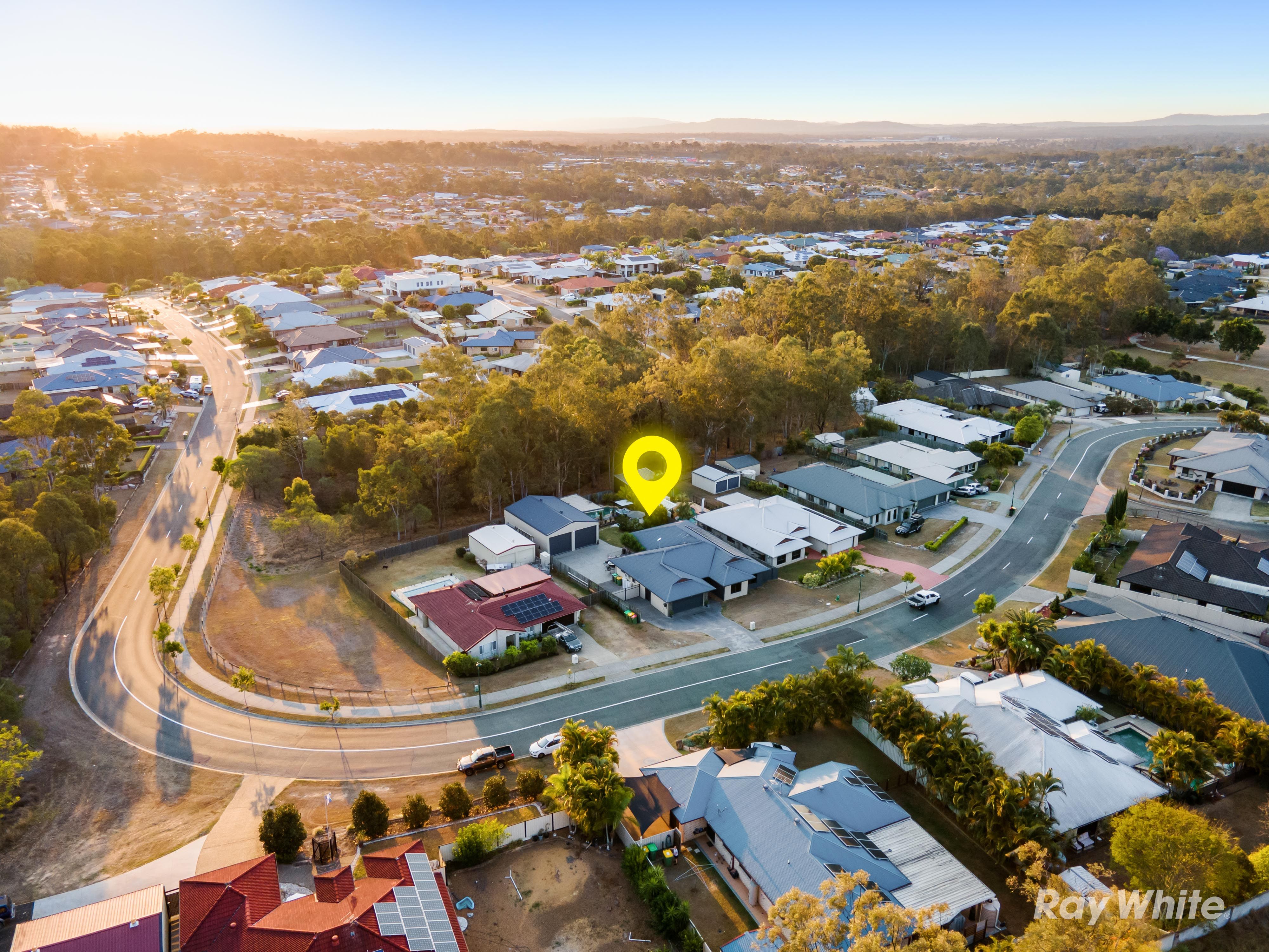 55 Kensington Drive, Flinders View, QLD 4305