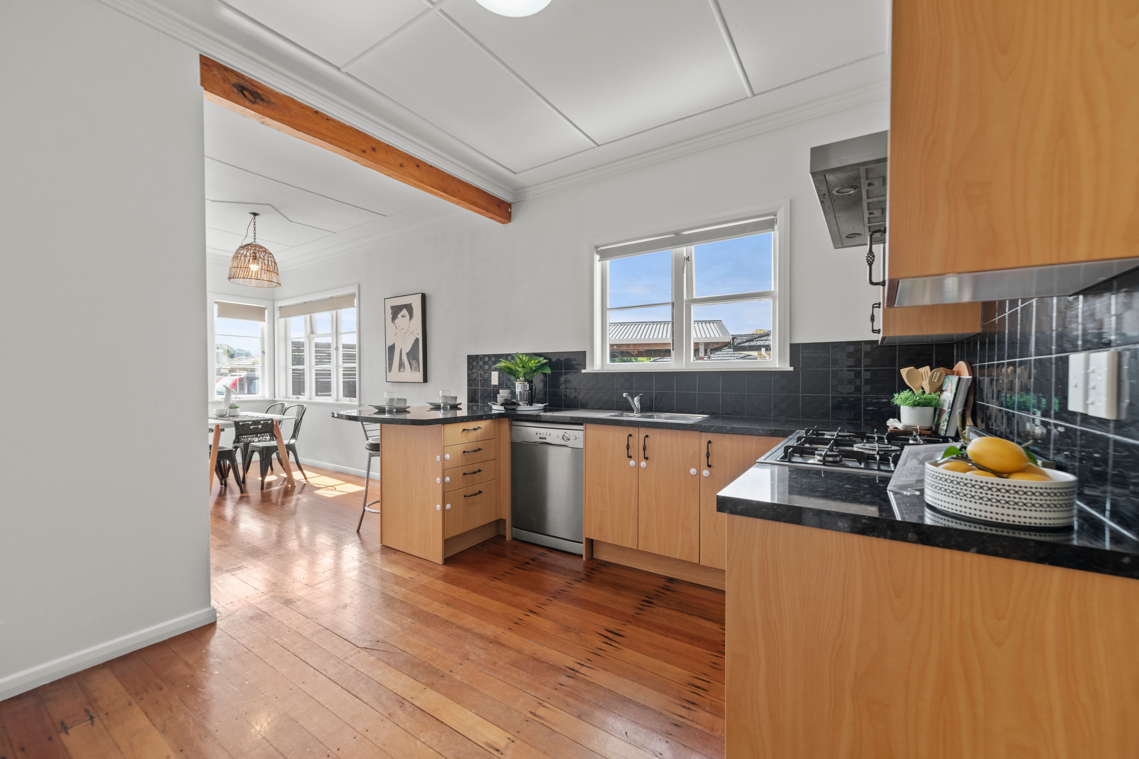 327 Botanical Road, West End, Palmerston North City