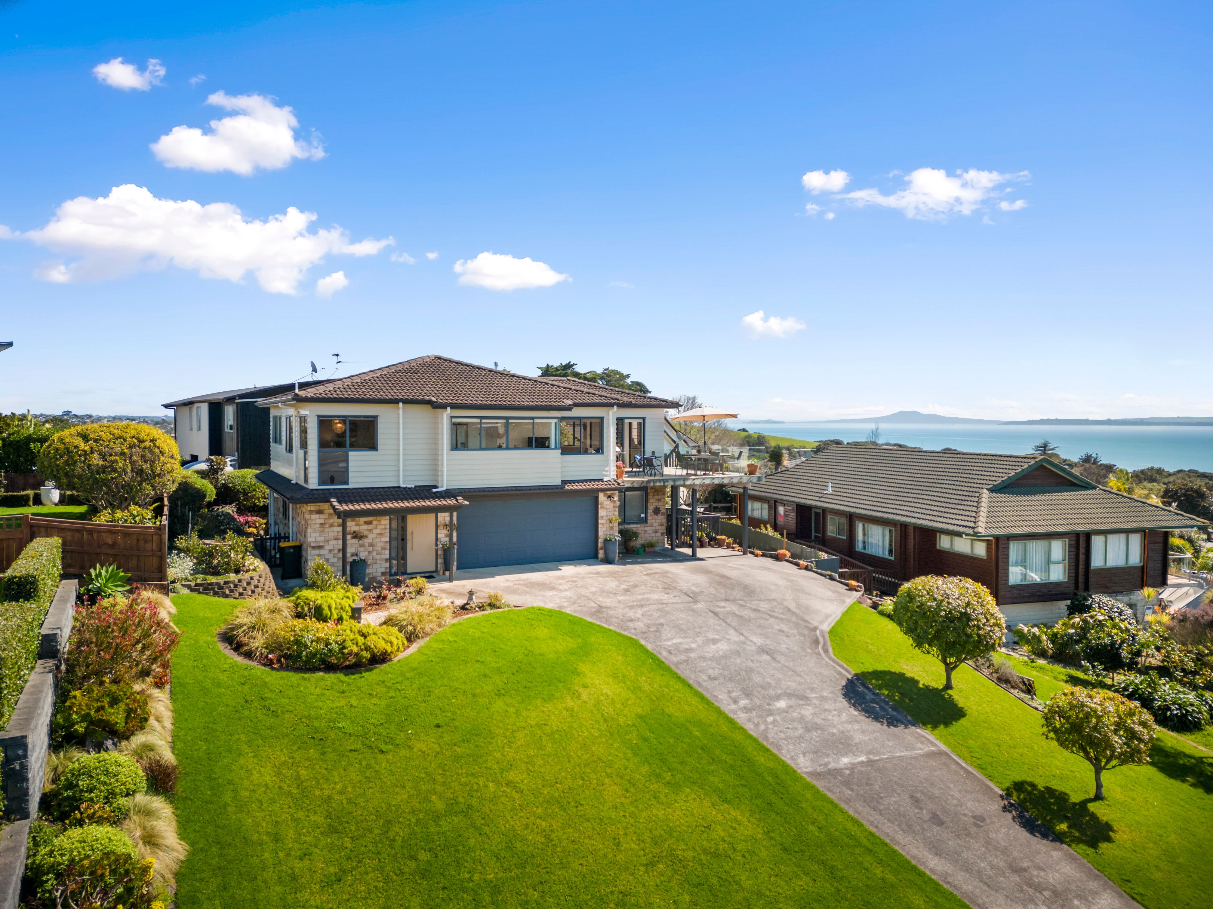 18 Omana Heights Drive, Maraetai, Manukau City 2018 Sold House