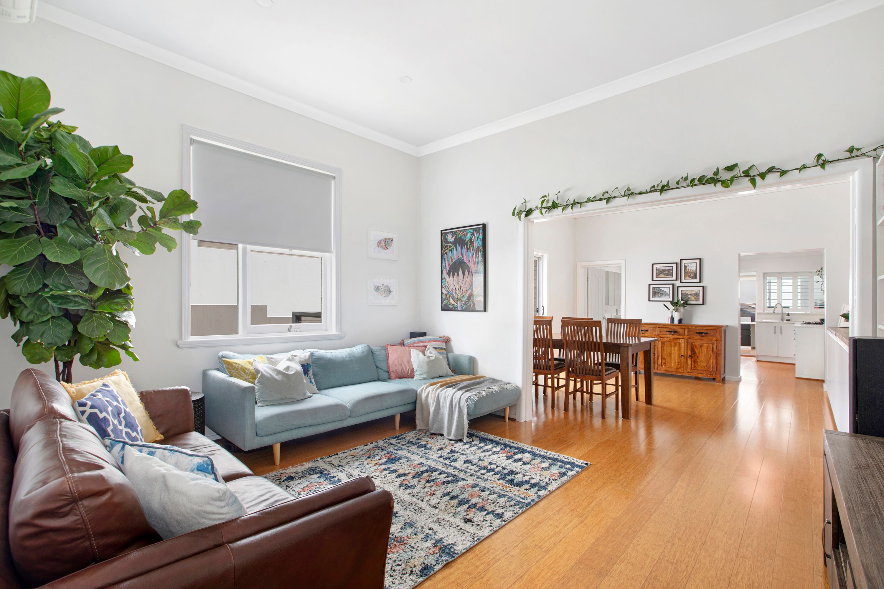 351 Great North Road — photo 3 of 12