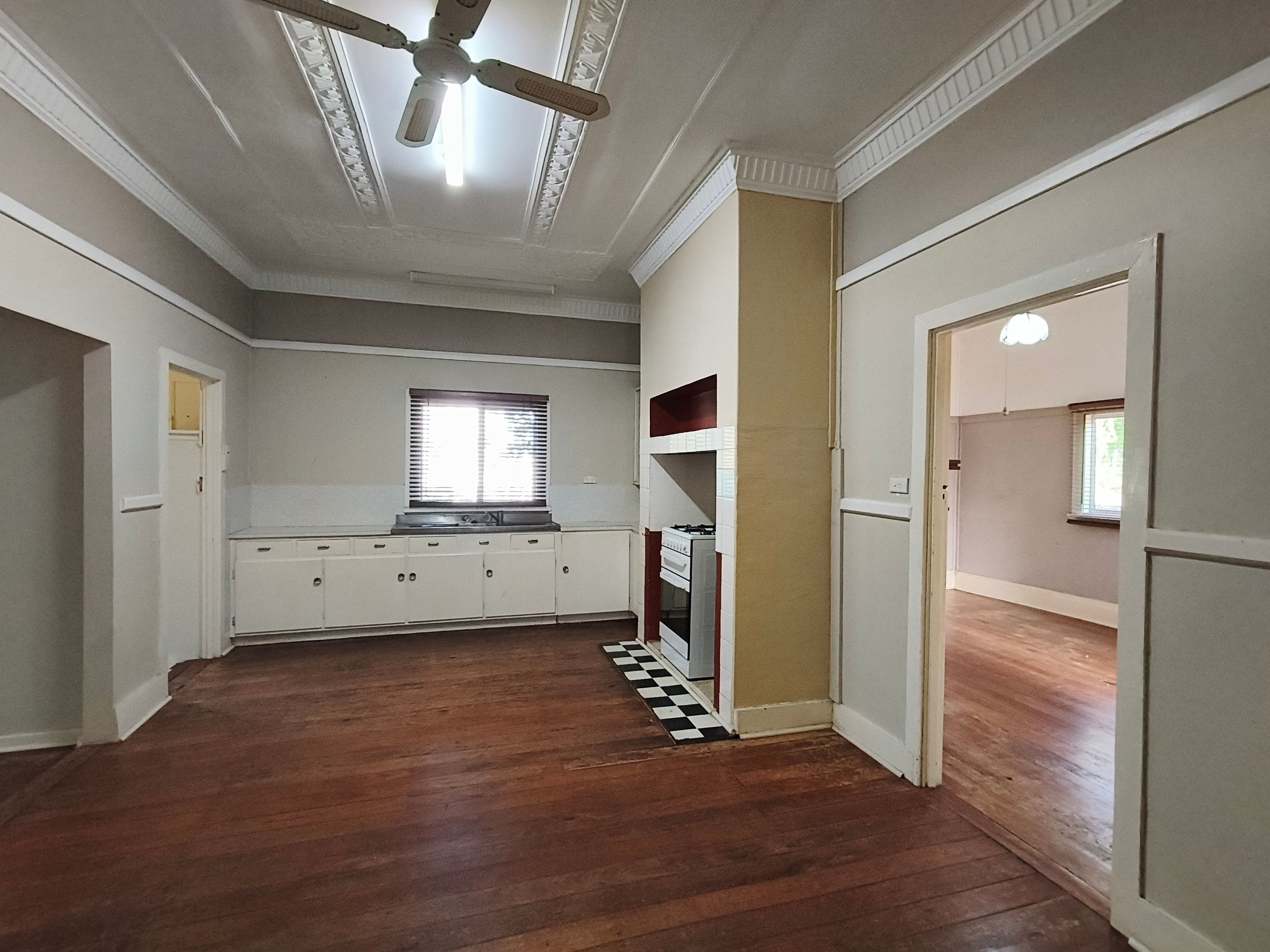 13 Ingoldby Street — photo 7 of 14
