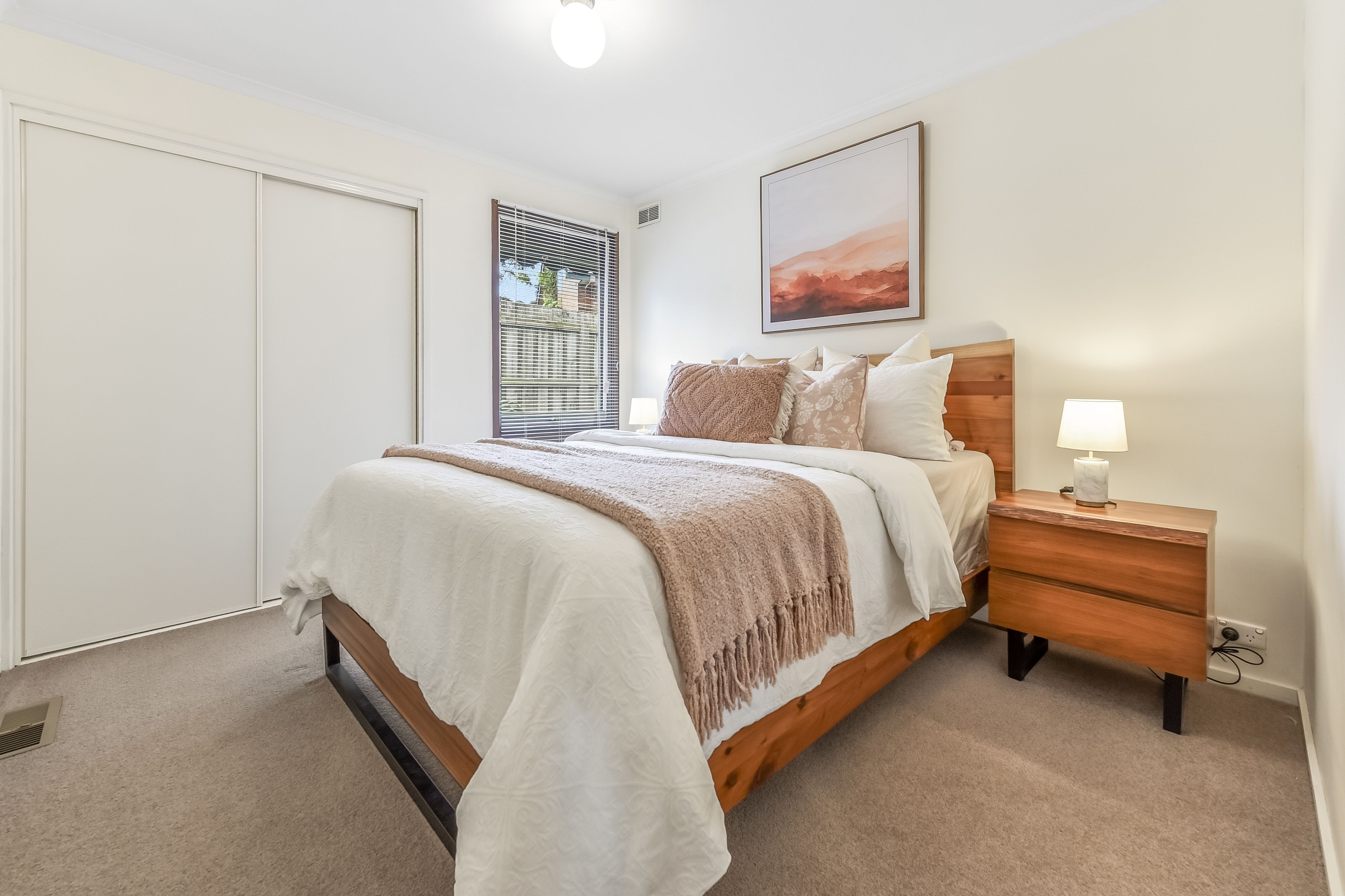 5 Seymour Close — photo 10 of 18