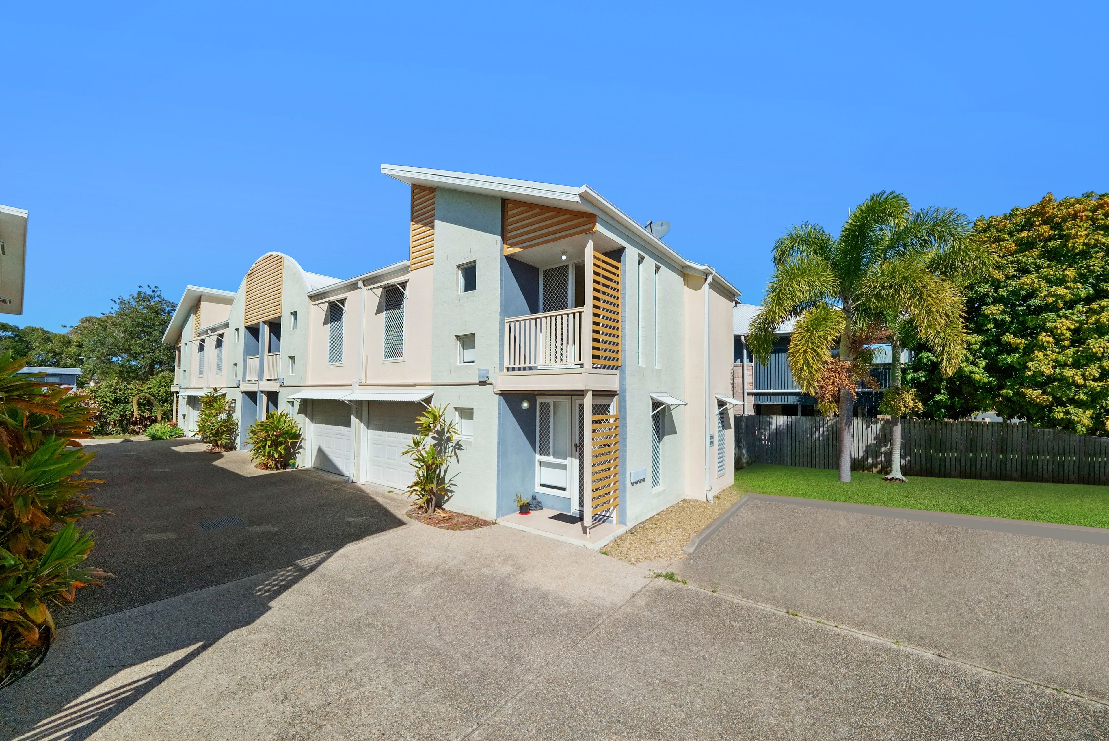 2-4 Fleet Drive, Kippa-Ring QLD 4021