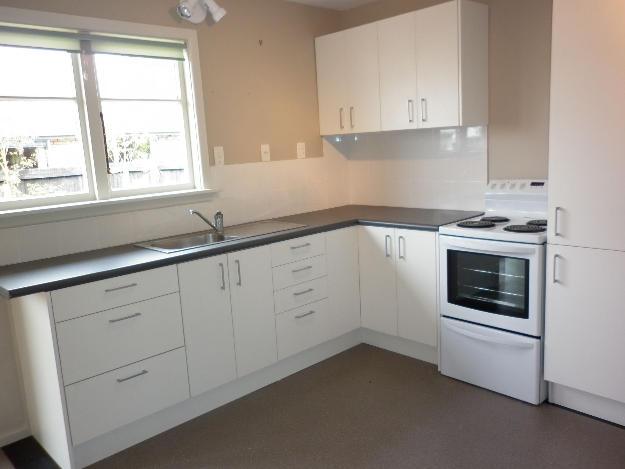 1/9 Nottingham Avenue, Halswell, Christchurch City