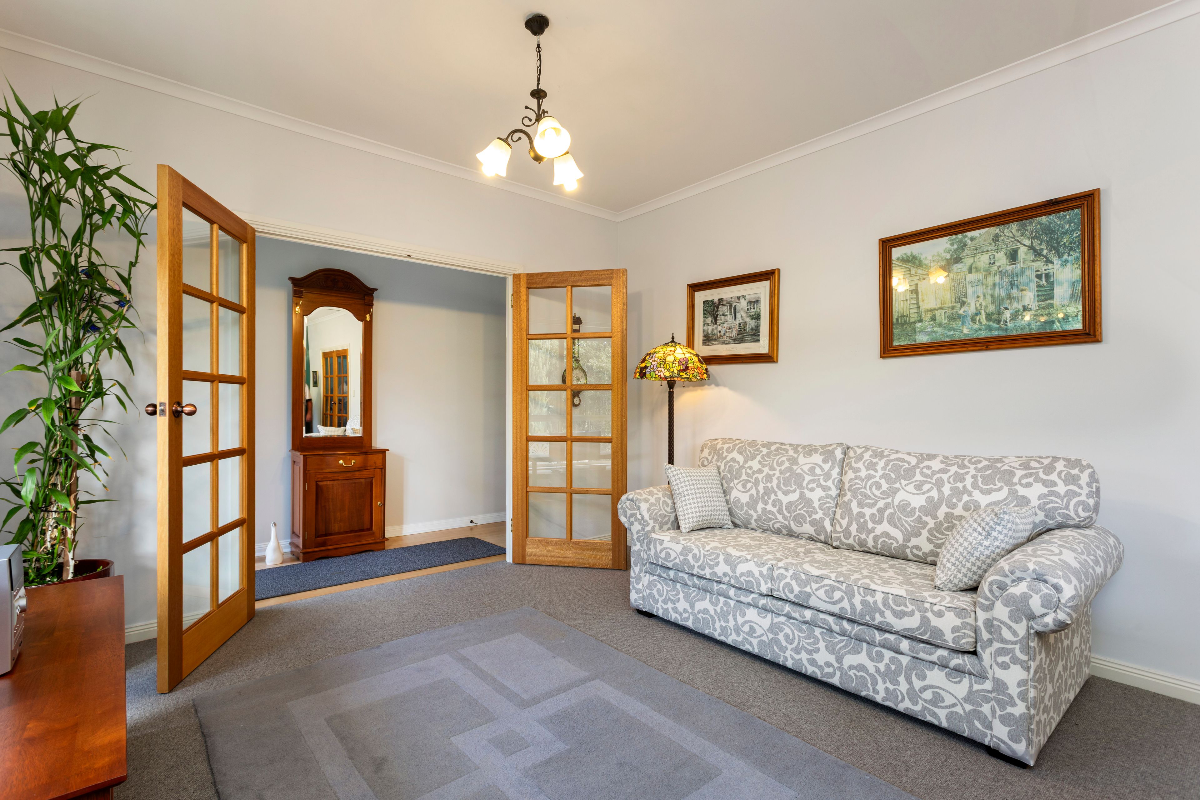 13 Bassett Street — photo 7 of 23
