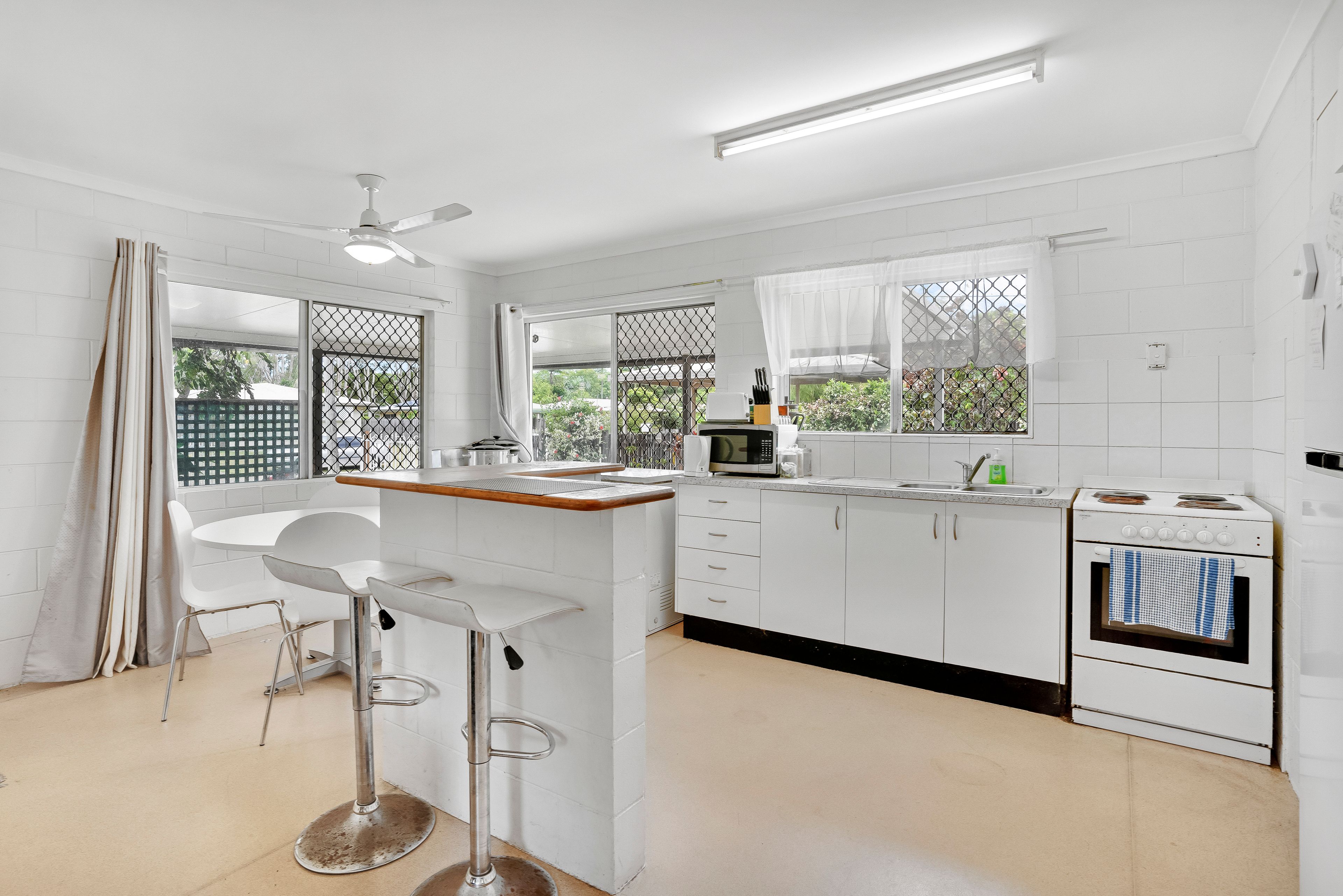 49 Enmore Street, Manoora, QLD 4870