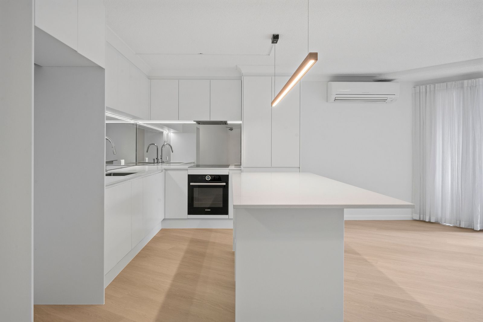 10/123 Main Street, Kangaroo Point, QLD 4169