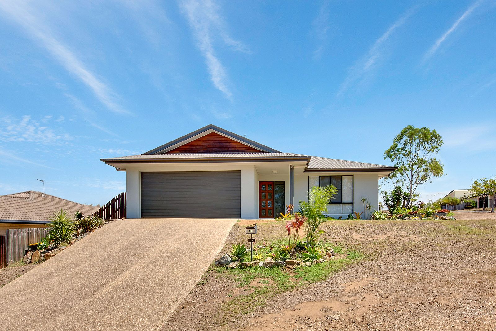 18 Skyline Drive, New Auckland, QLD 4680