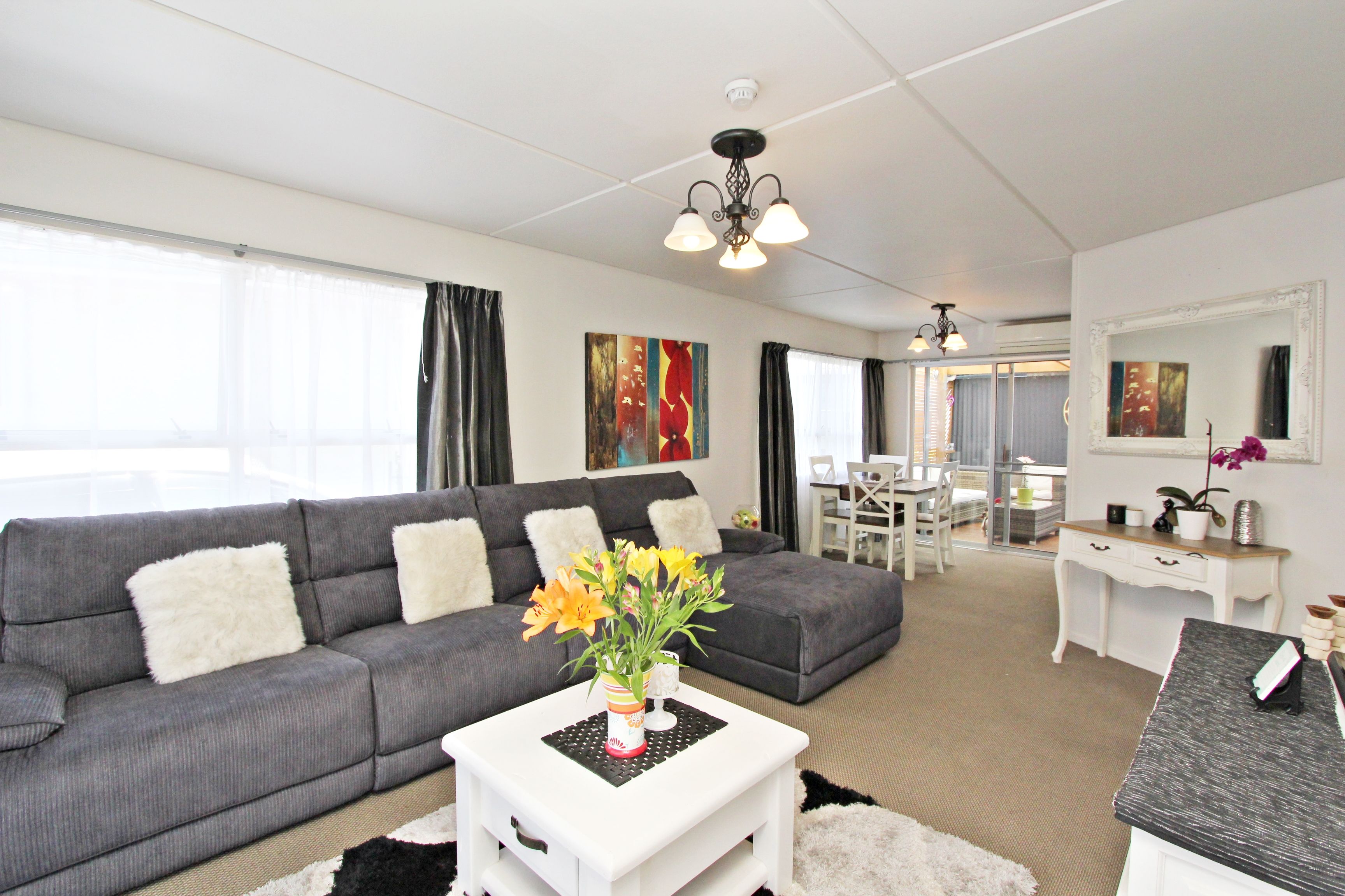 4-144 Main Road, Clive, Hastings District