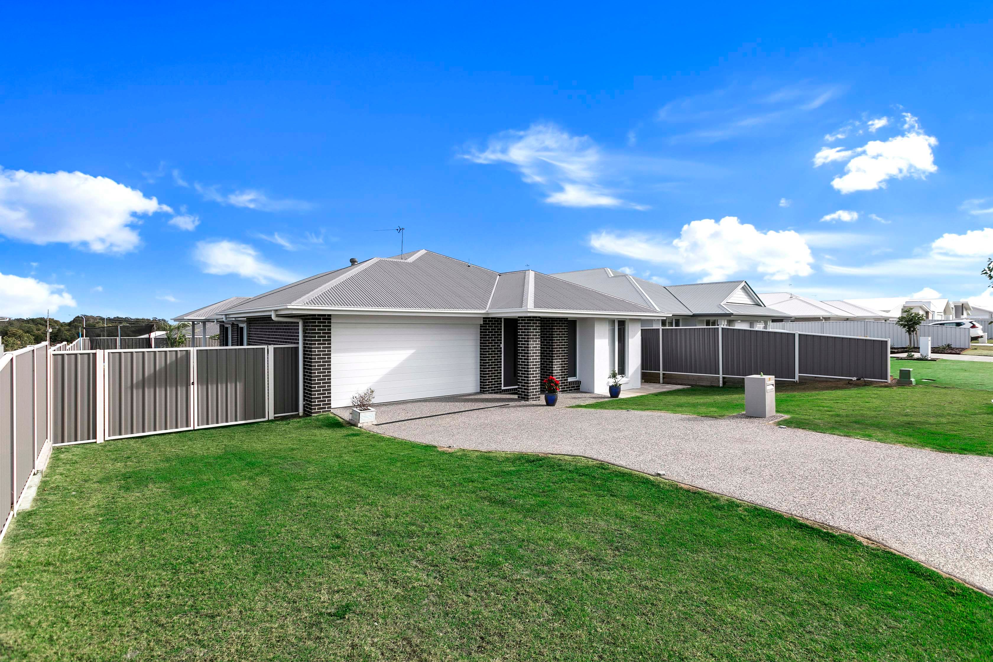 11 Watermelon Way, Kawungan, QLD 4655