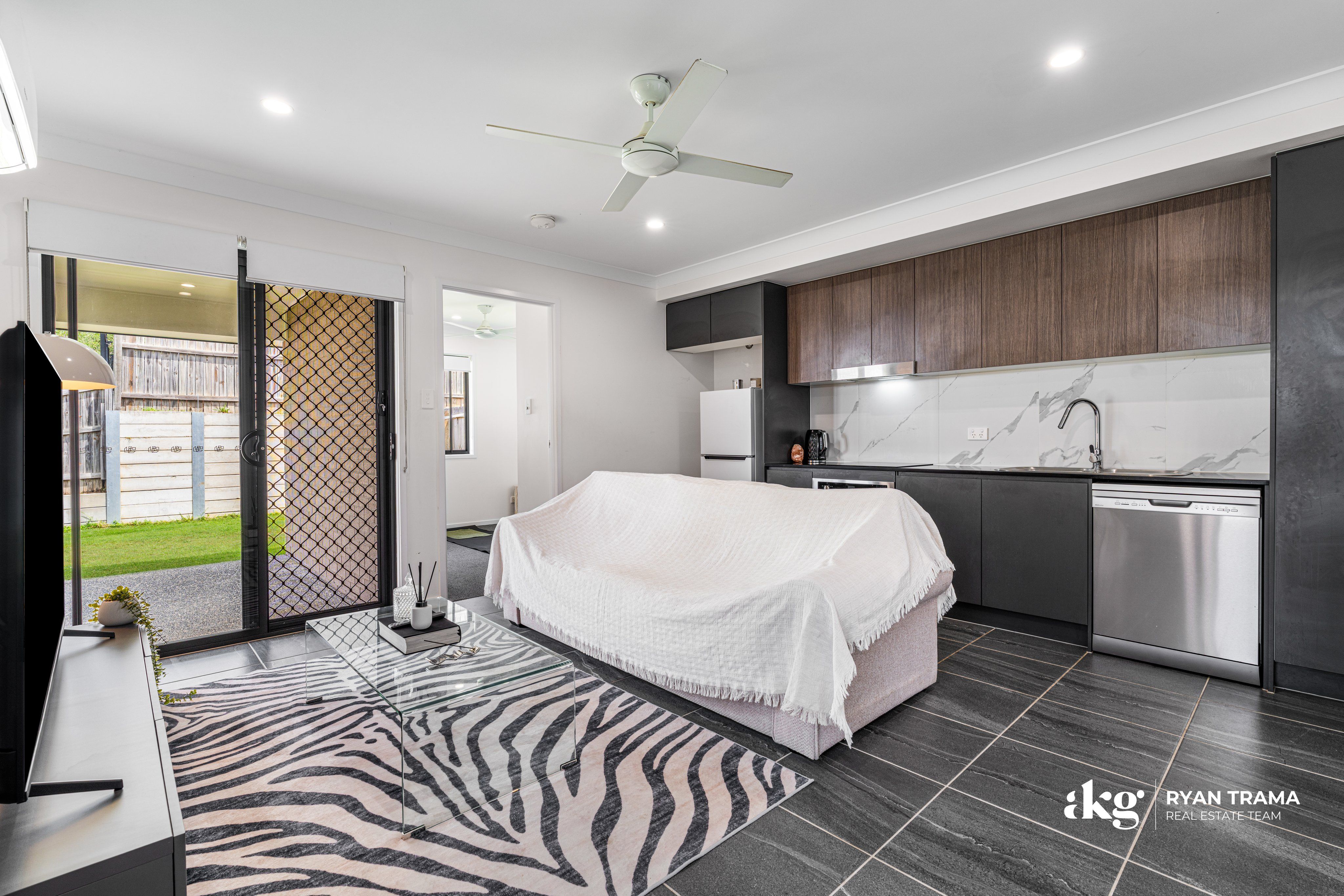 15 Sunline Court — photo 18 of 30