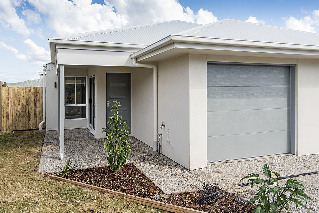 1/4 Ivy Court, Glenvale, QLD 4350
