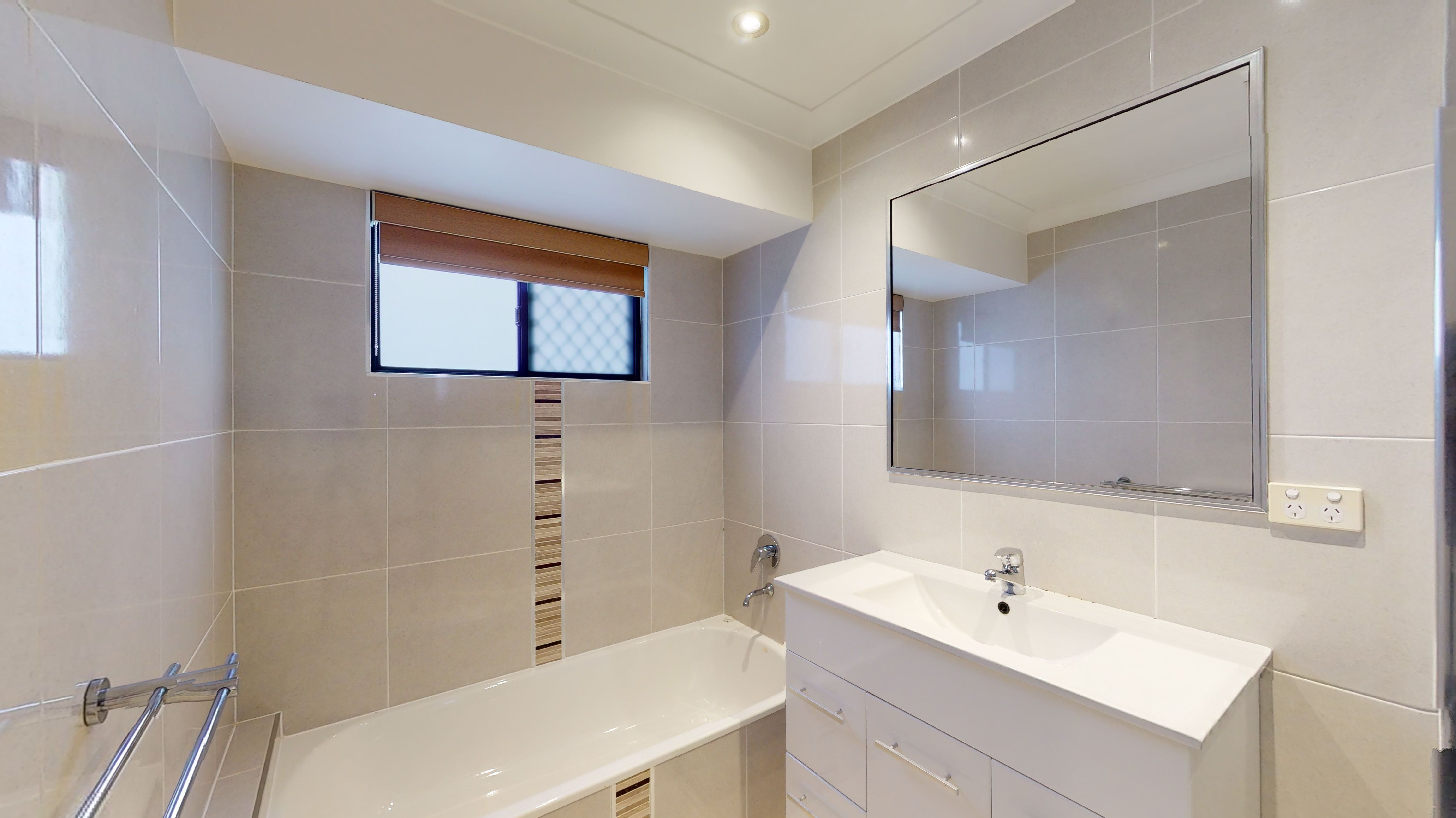 123 Klewarra Boulevard — photo 10 of 13