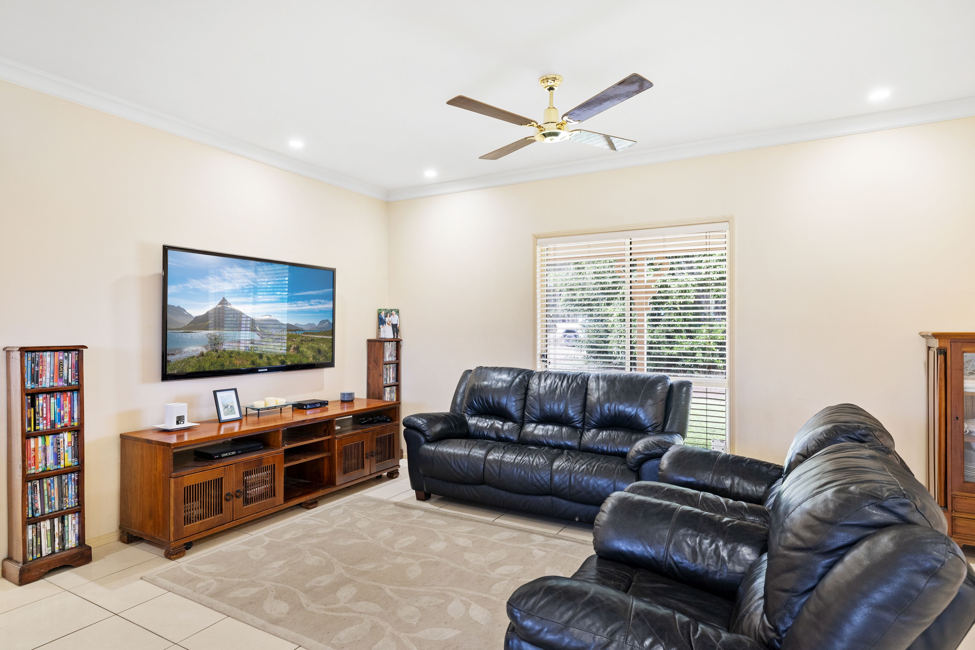 856 Esk Crows Nest Road — photo 11 of 30