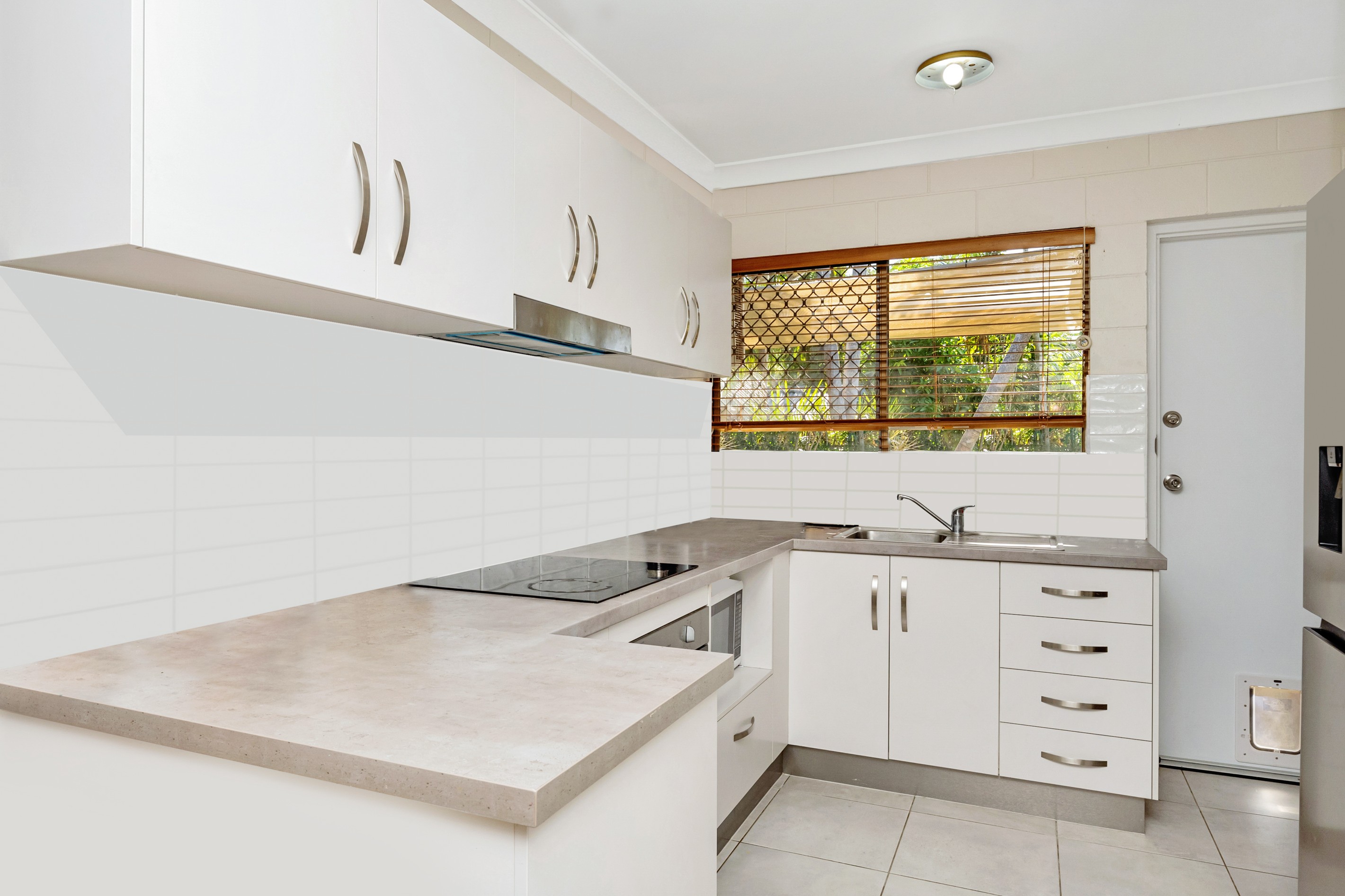 3/11-13 Hughes Street, Hermit Park, QLD 4812