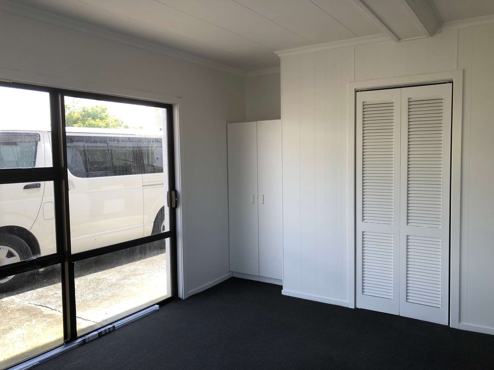 376 Main Road photo 16