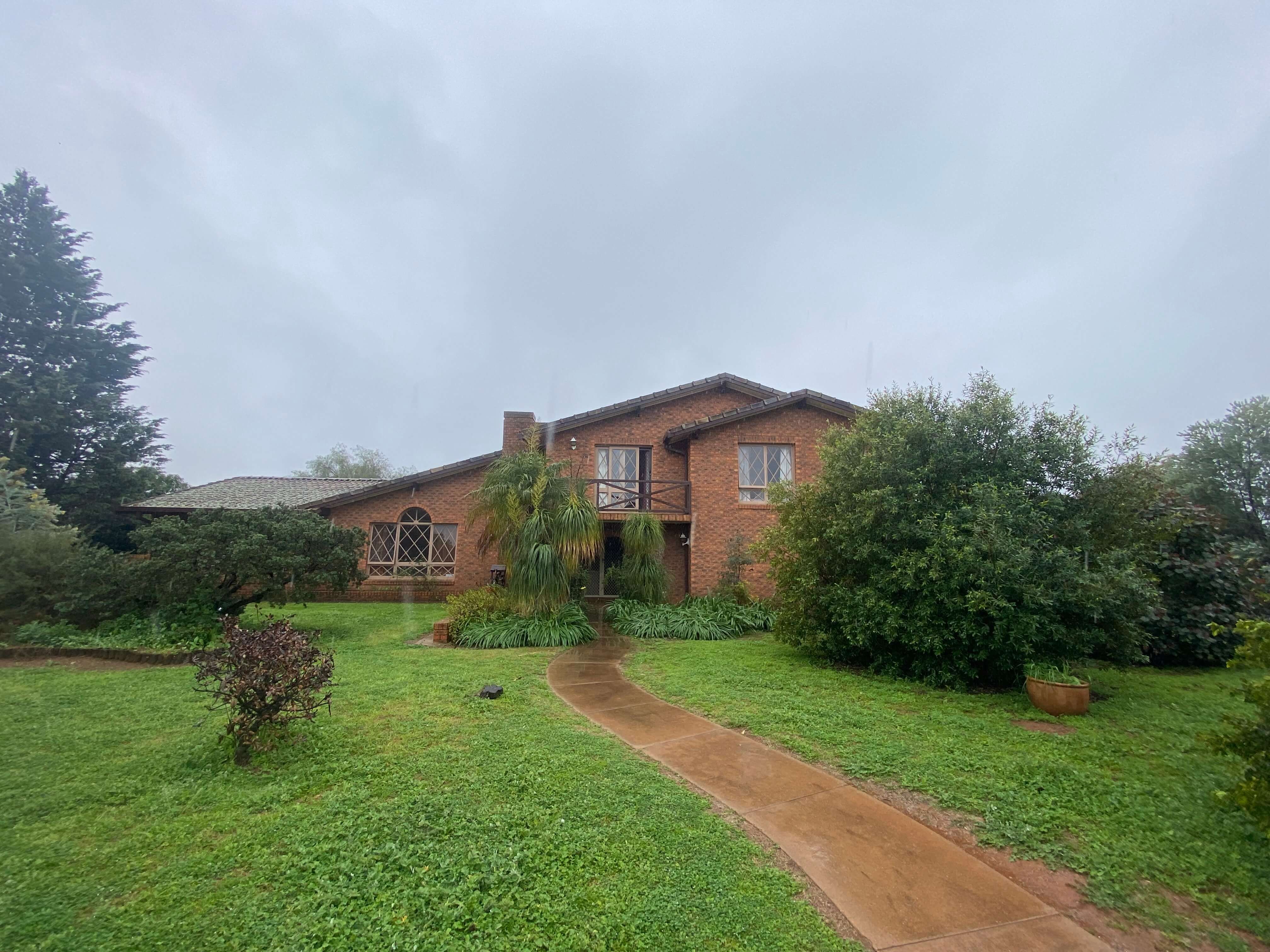 42 Flashman Avenue, Nyngan, NSW 2825