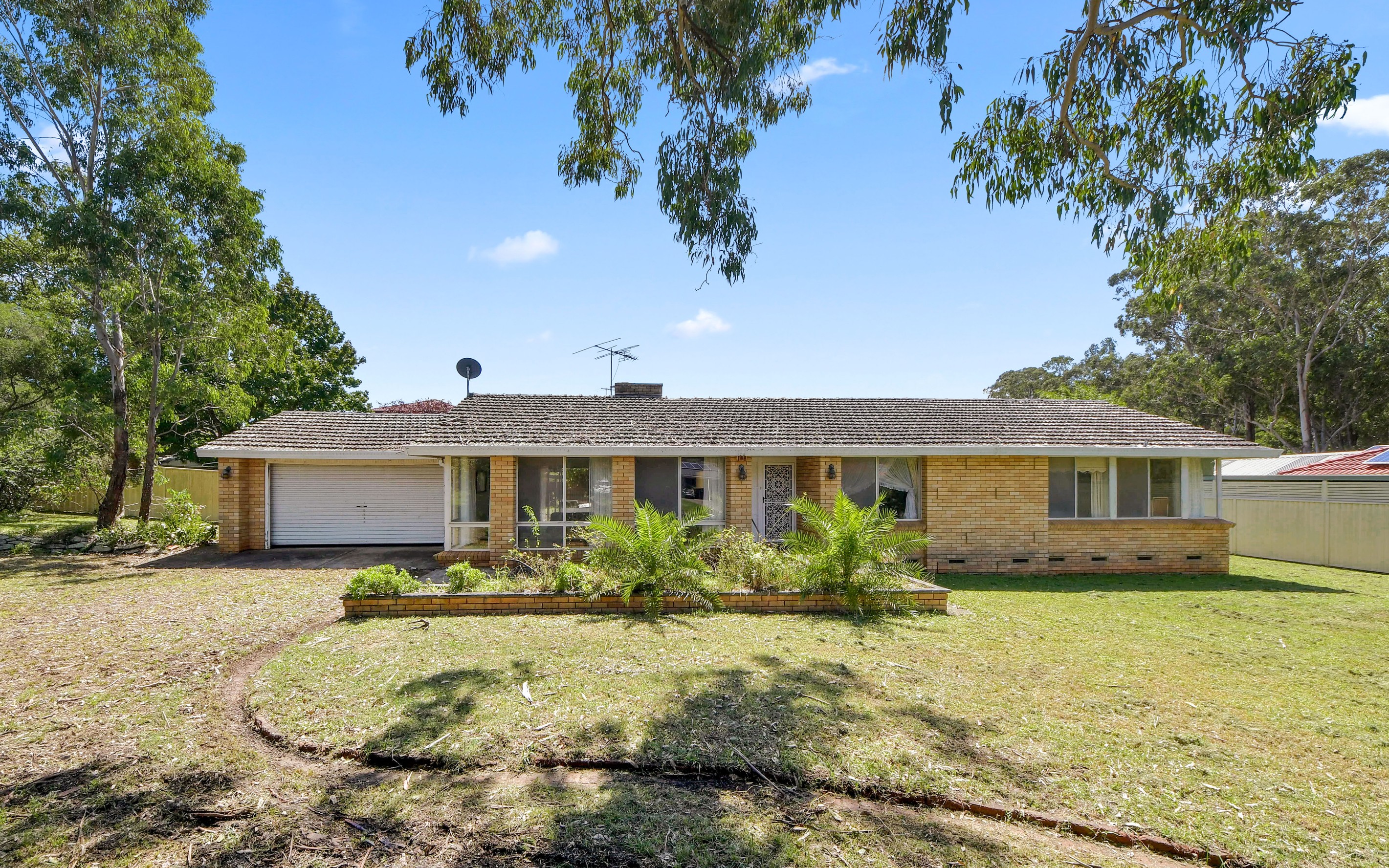 112 Belmont Road, Glenfield, NSW 2167